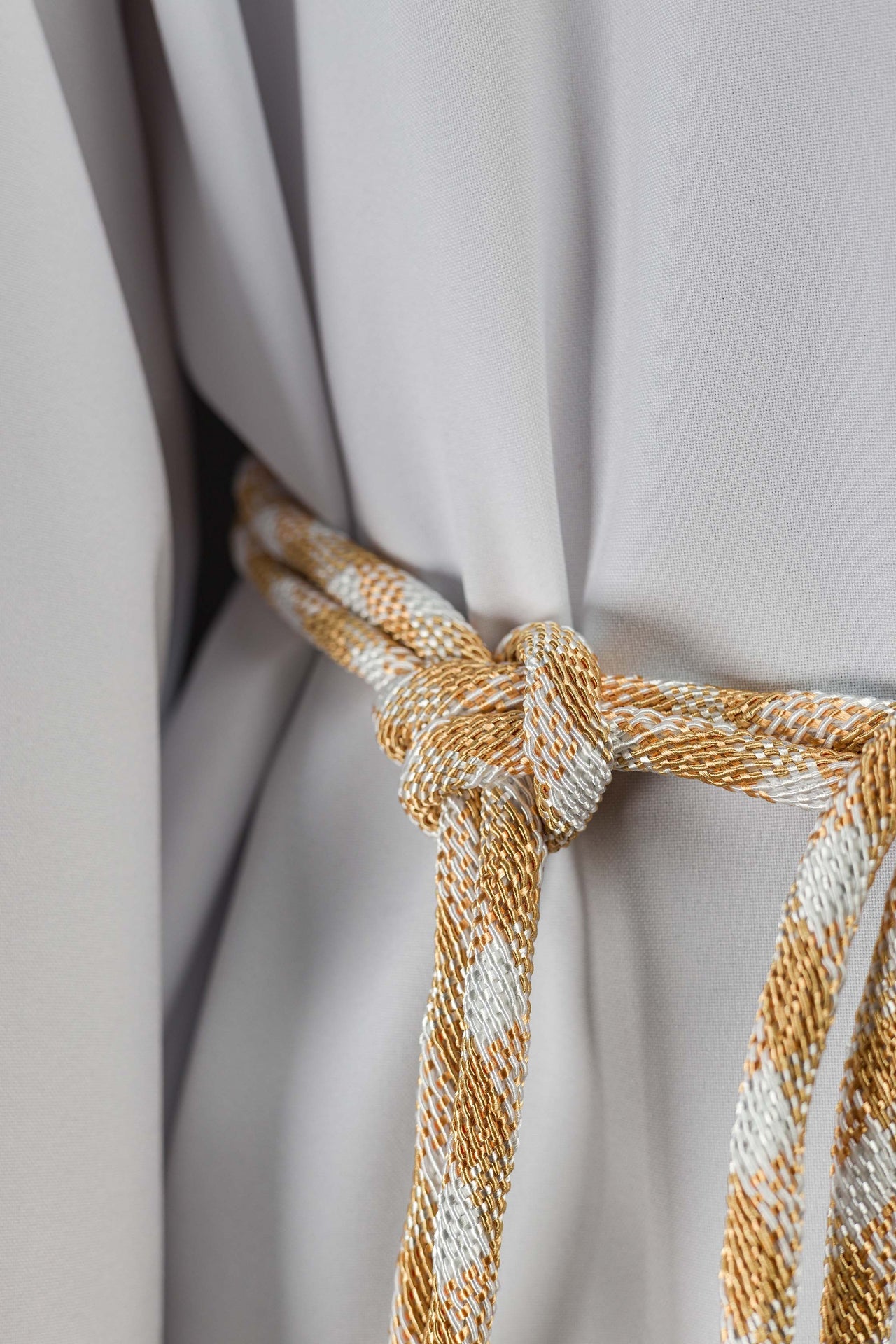 Cingolo liturgico bianco e oro Premium