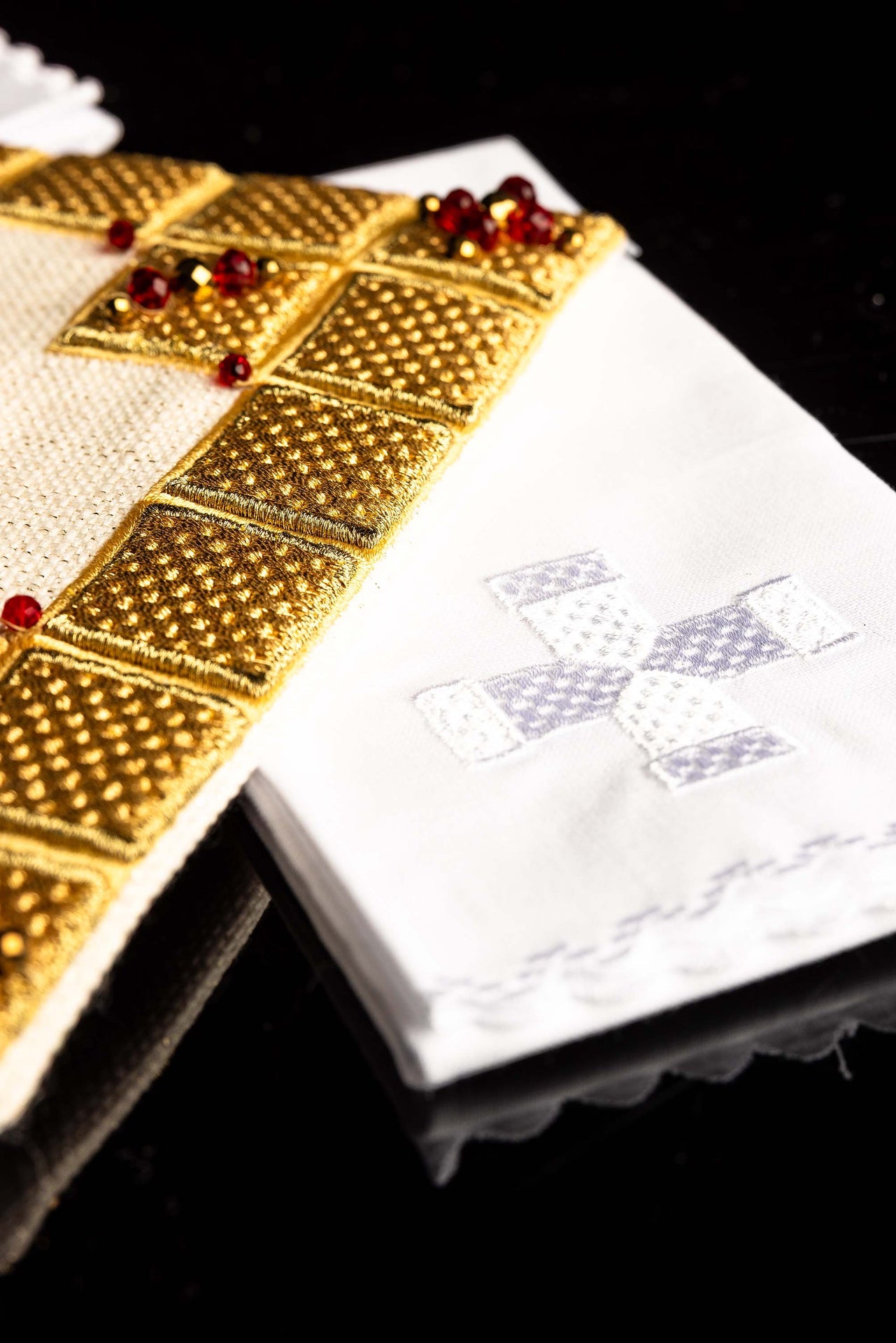 Set di biancheria per calice realizzato a mano con pietre naturali Handmade 5011