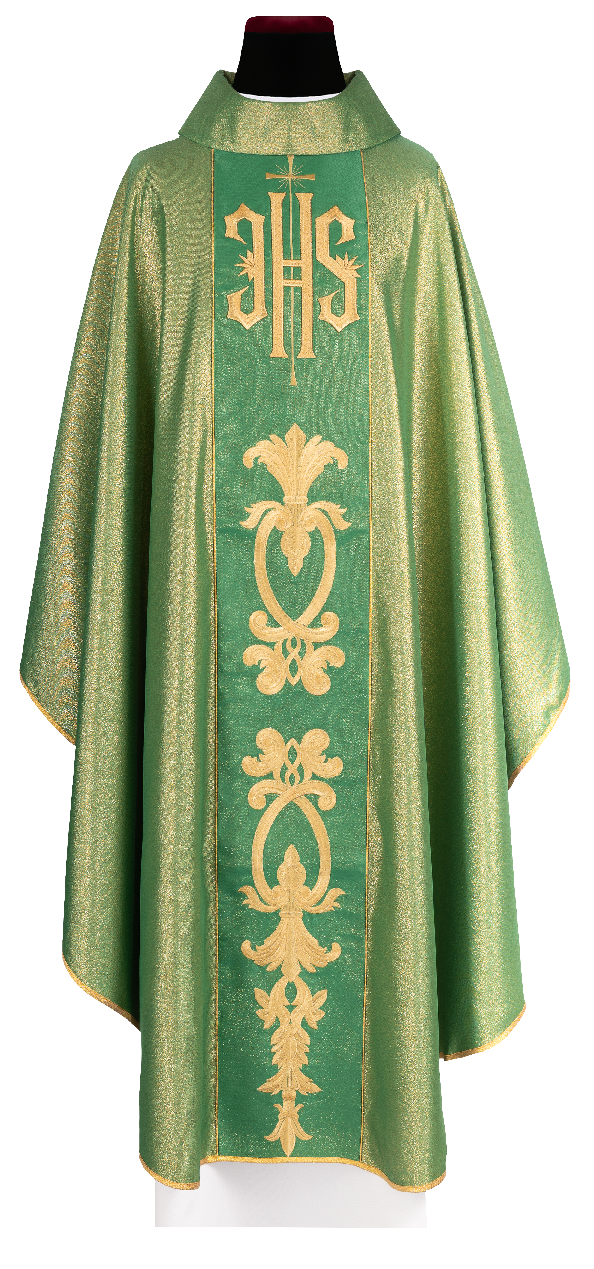 Casula verde riccamente decorata con motivo dorato e ampia fascia IHS