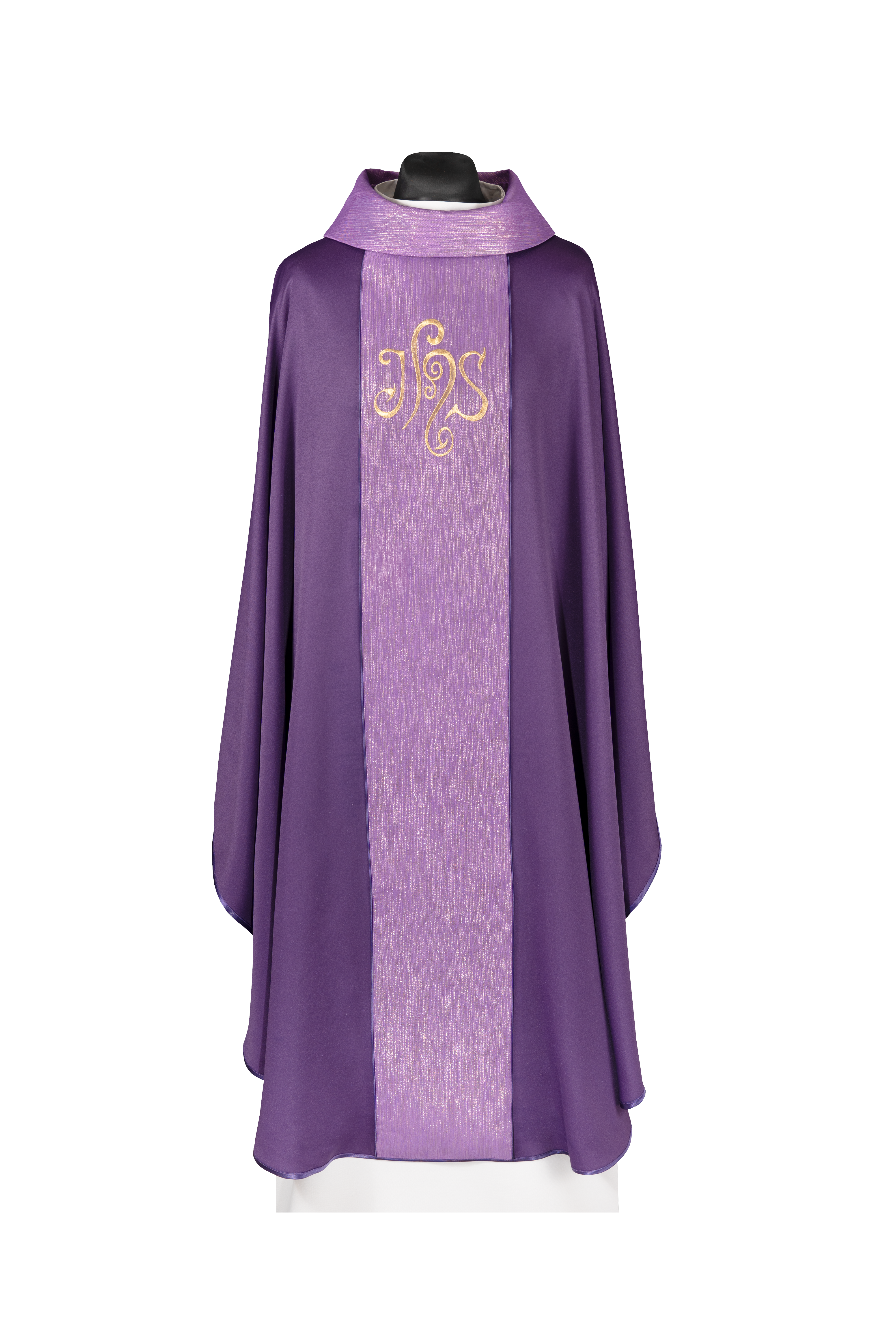 Pianeta viola decorata con fascia e ricamo IHS