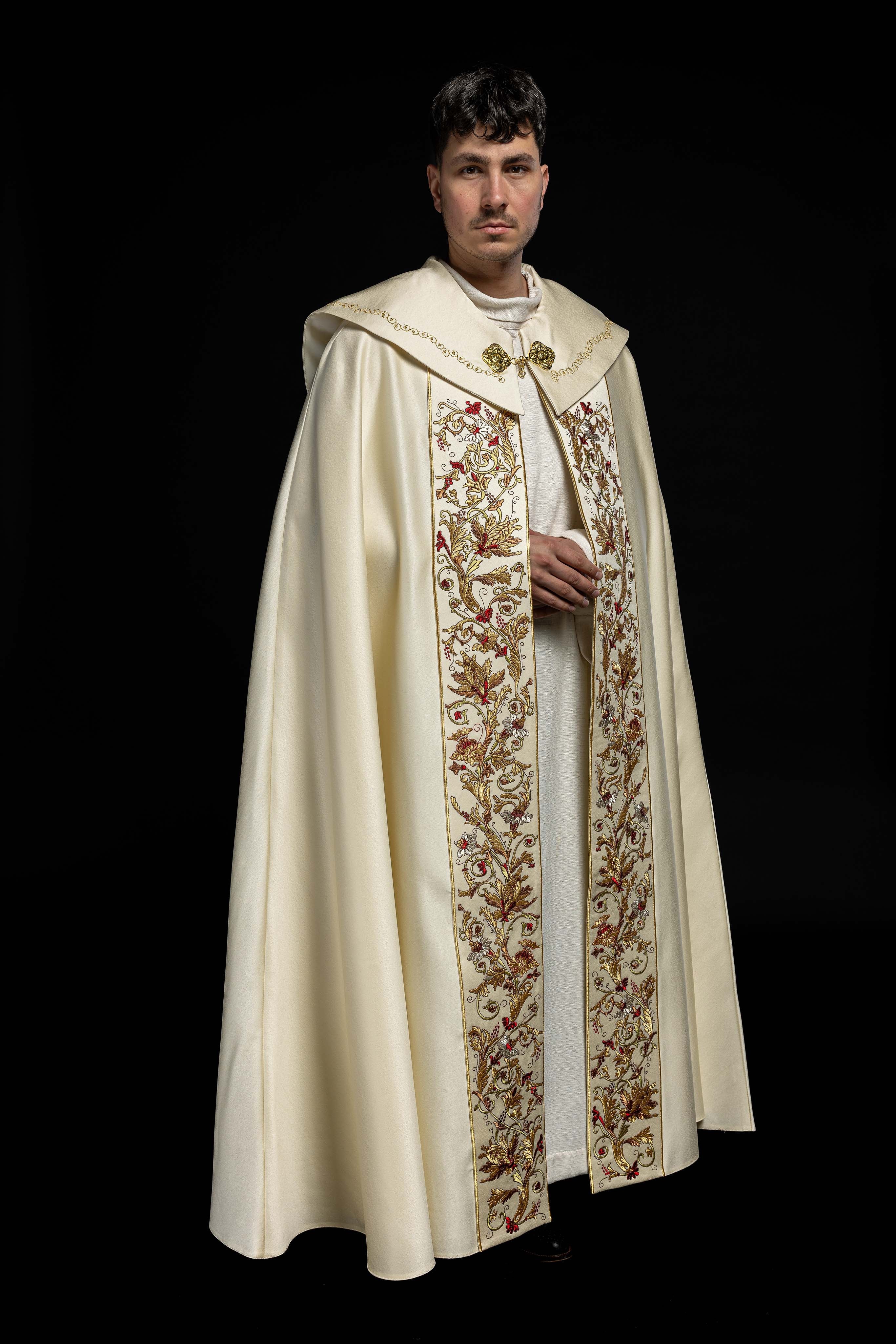 Kapa eucharystyczna monogramem PAX ecru - ORNATY.PL