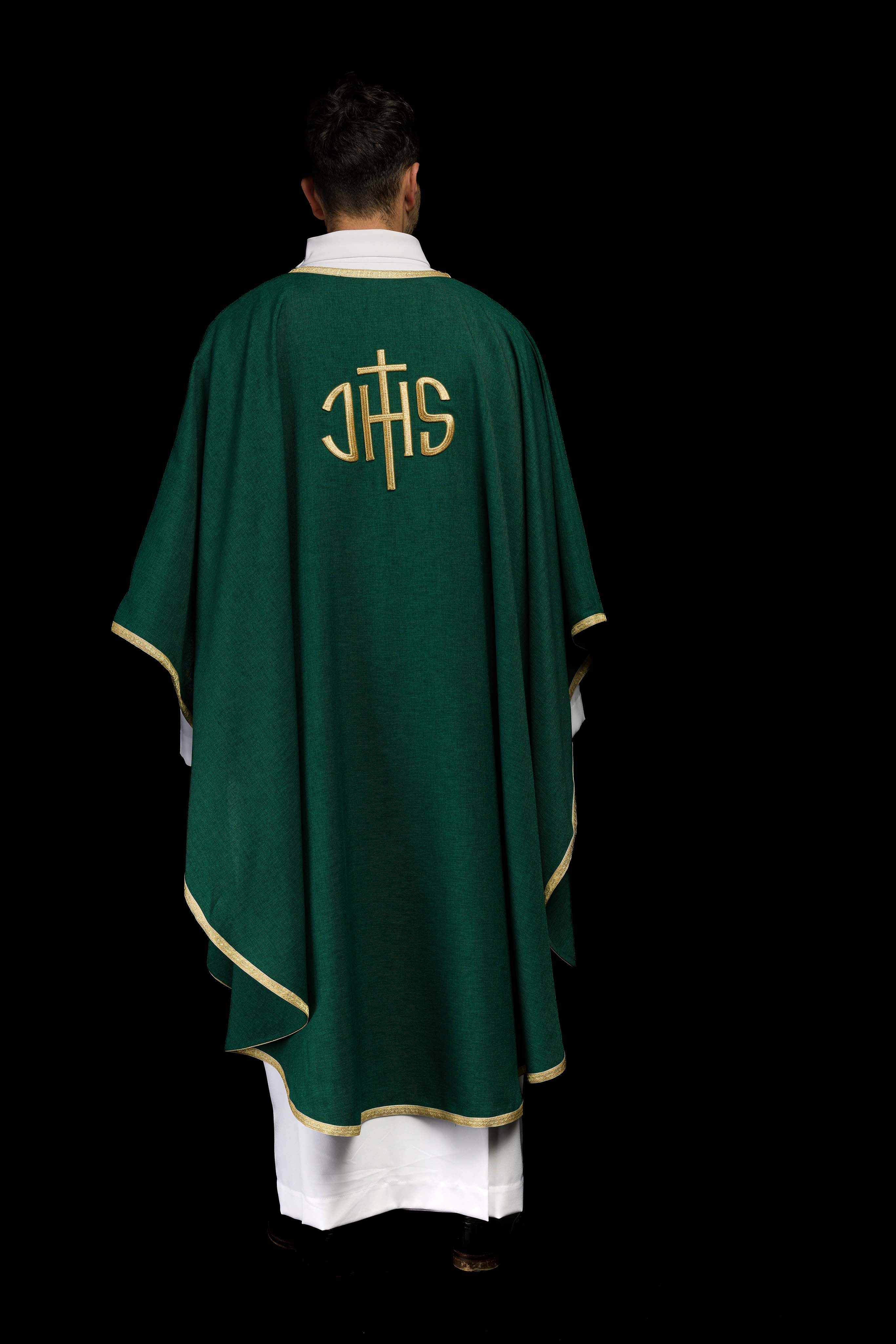 Casula liturgica verde con ricamo dorato IHS