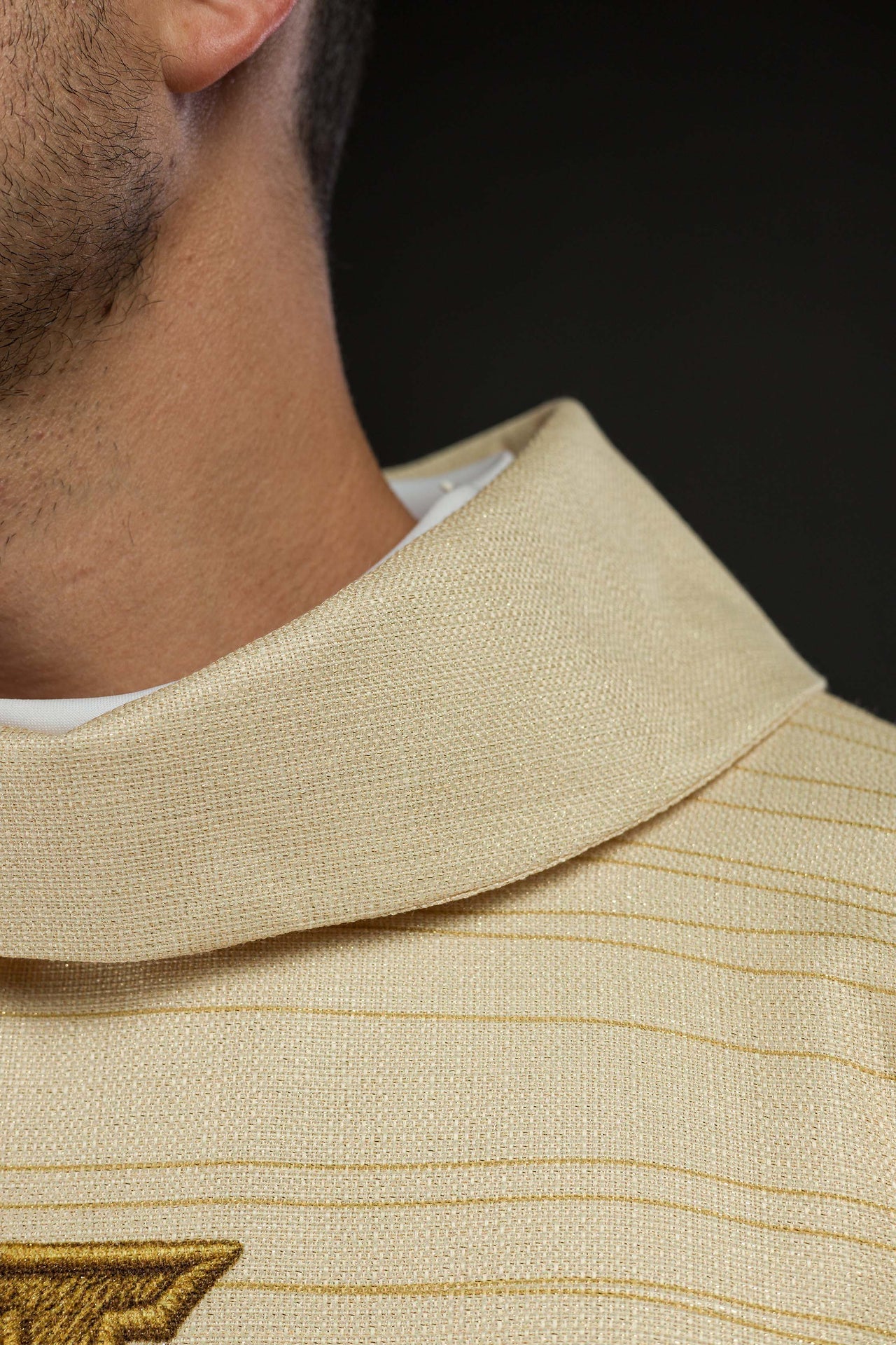 Casula stampata con la Croce di Gerusalemme – Ecru