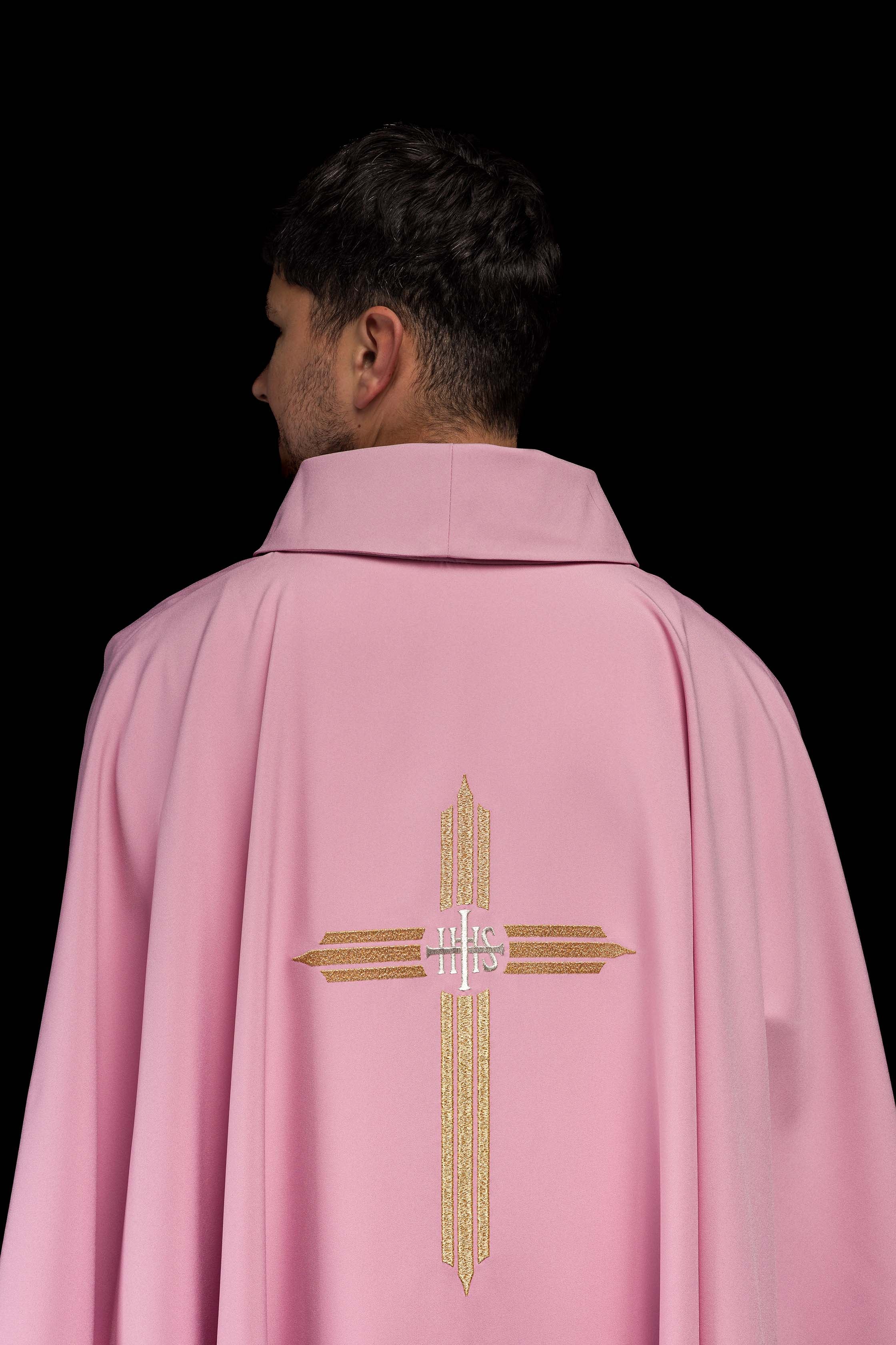 Casula Rosa con ricamo dorato IHS