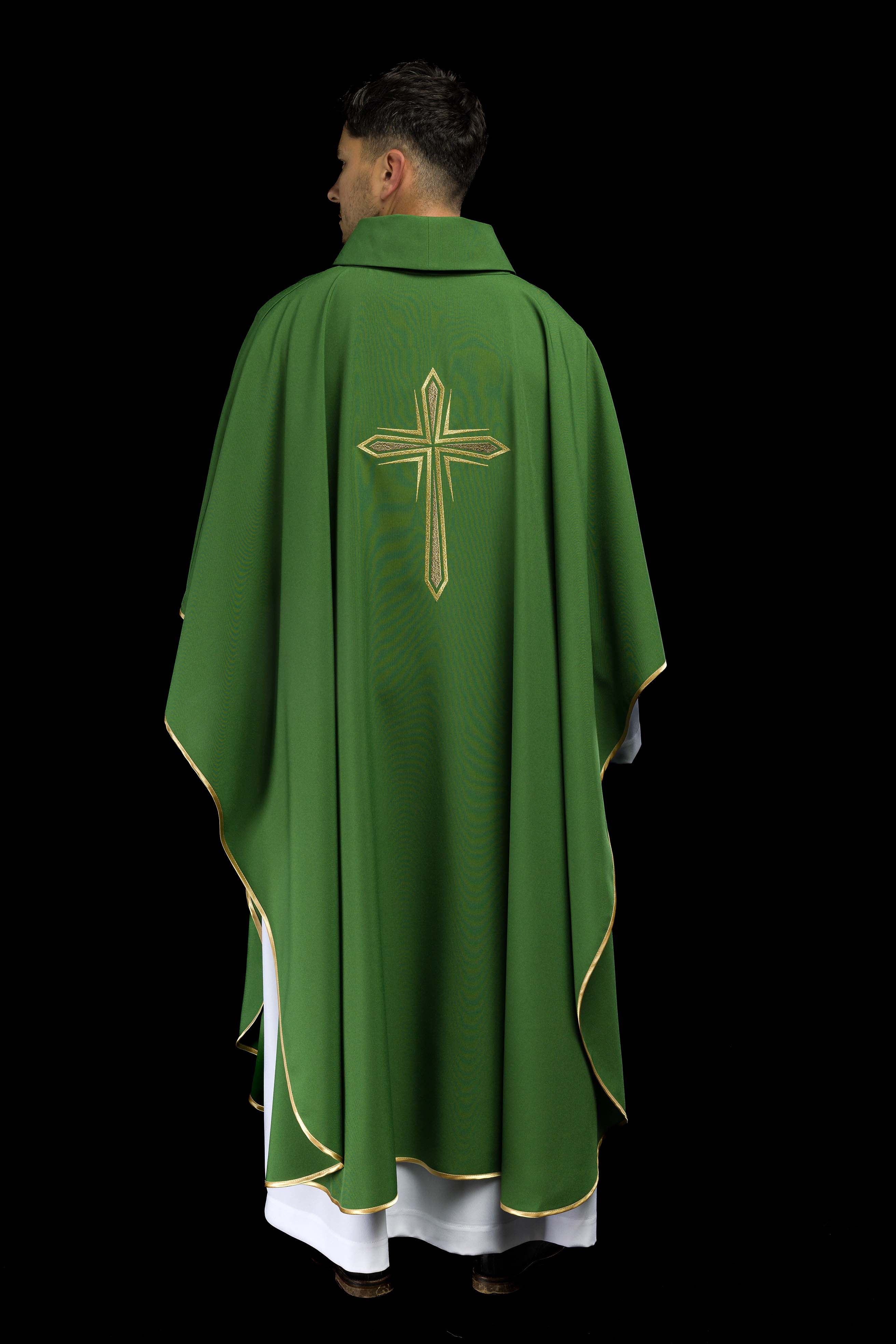 Casula Verde con ricamo della Croce