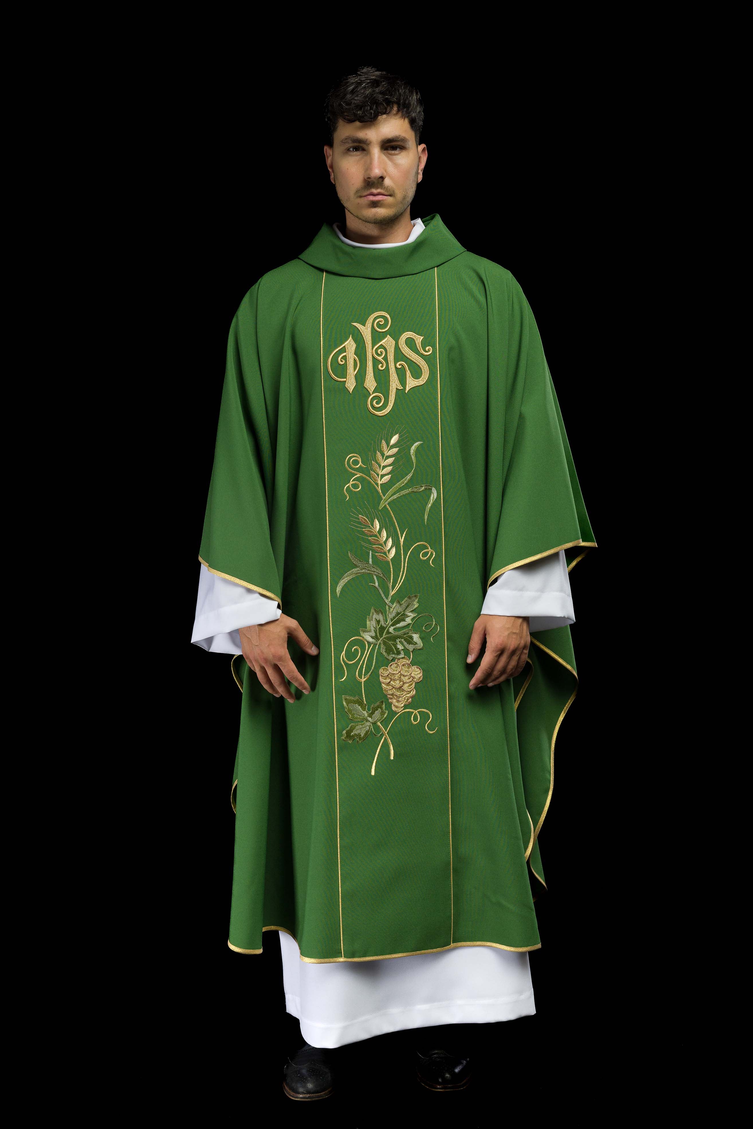 Casula Verde con stolone ricamato IHS, Spighe e Uva