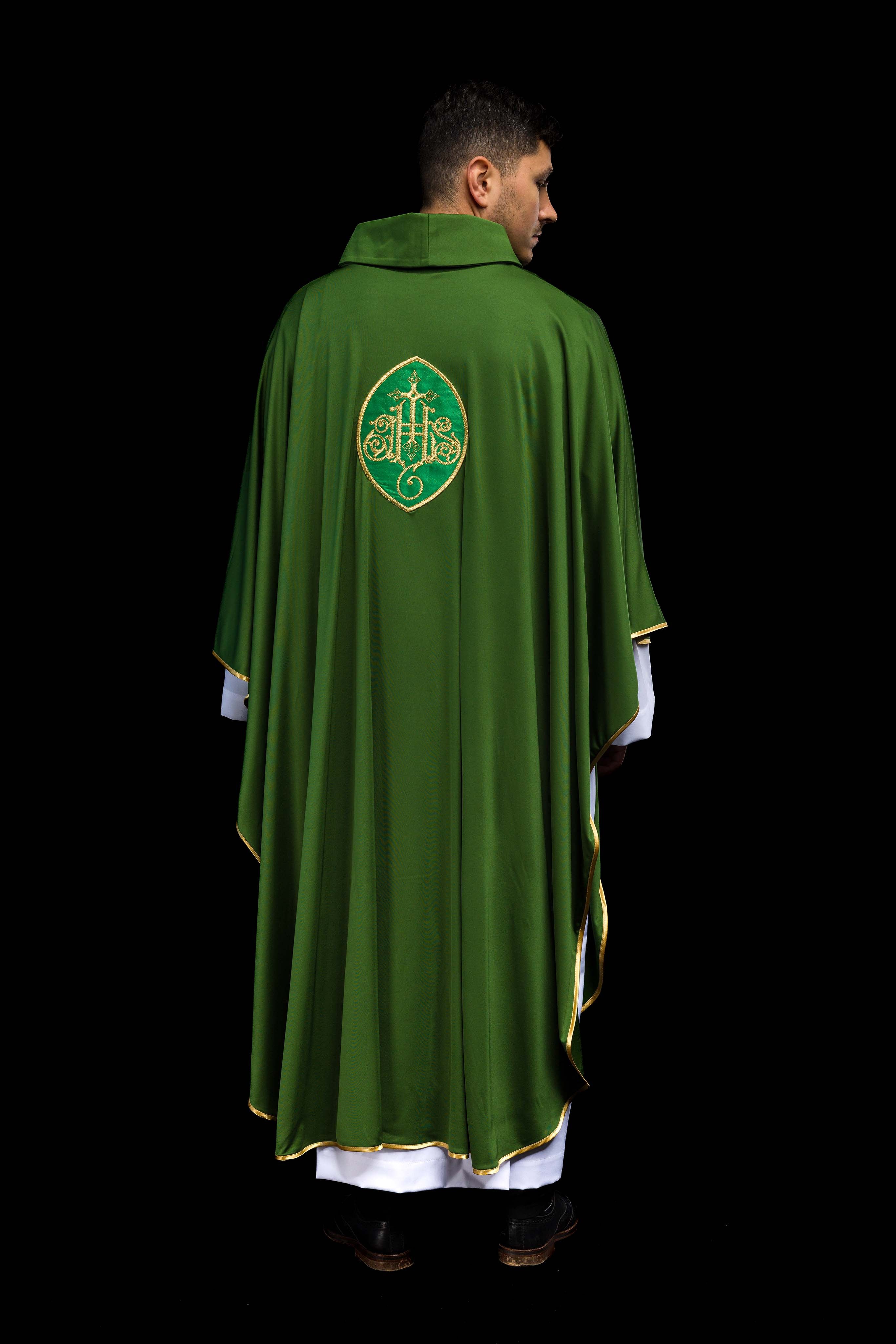 Casula ricamata IHS maglia leggera SACROLITE