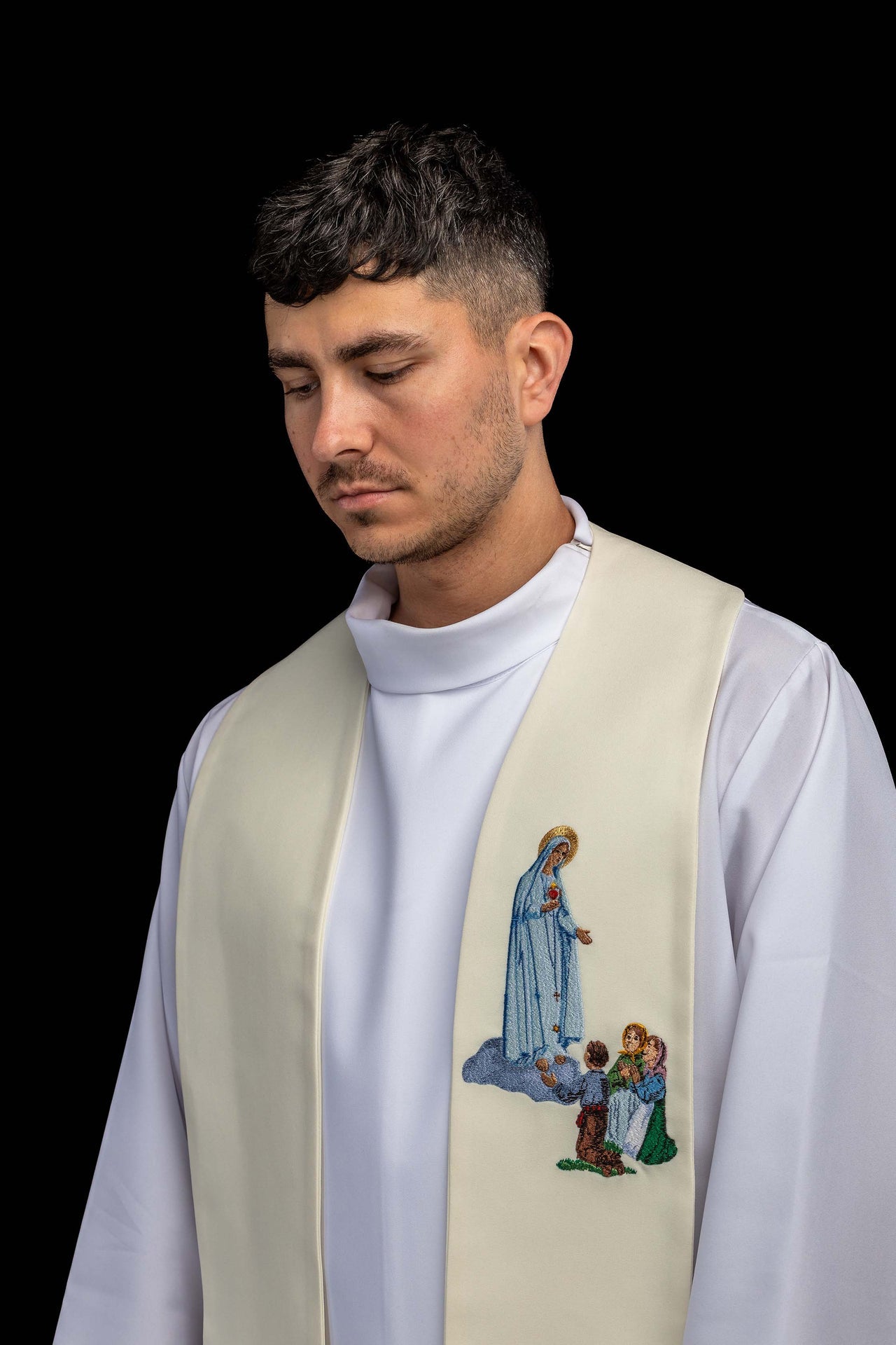 Stola ricamata con l’immagine di Nostra Signora di Fatima