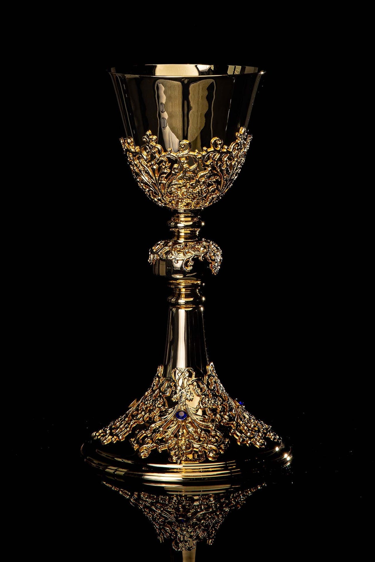 Calice da Messa artigianale dorato decorato con zaffiri KNR/0219 22CM - PERILPRETE.IT