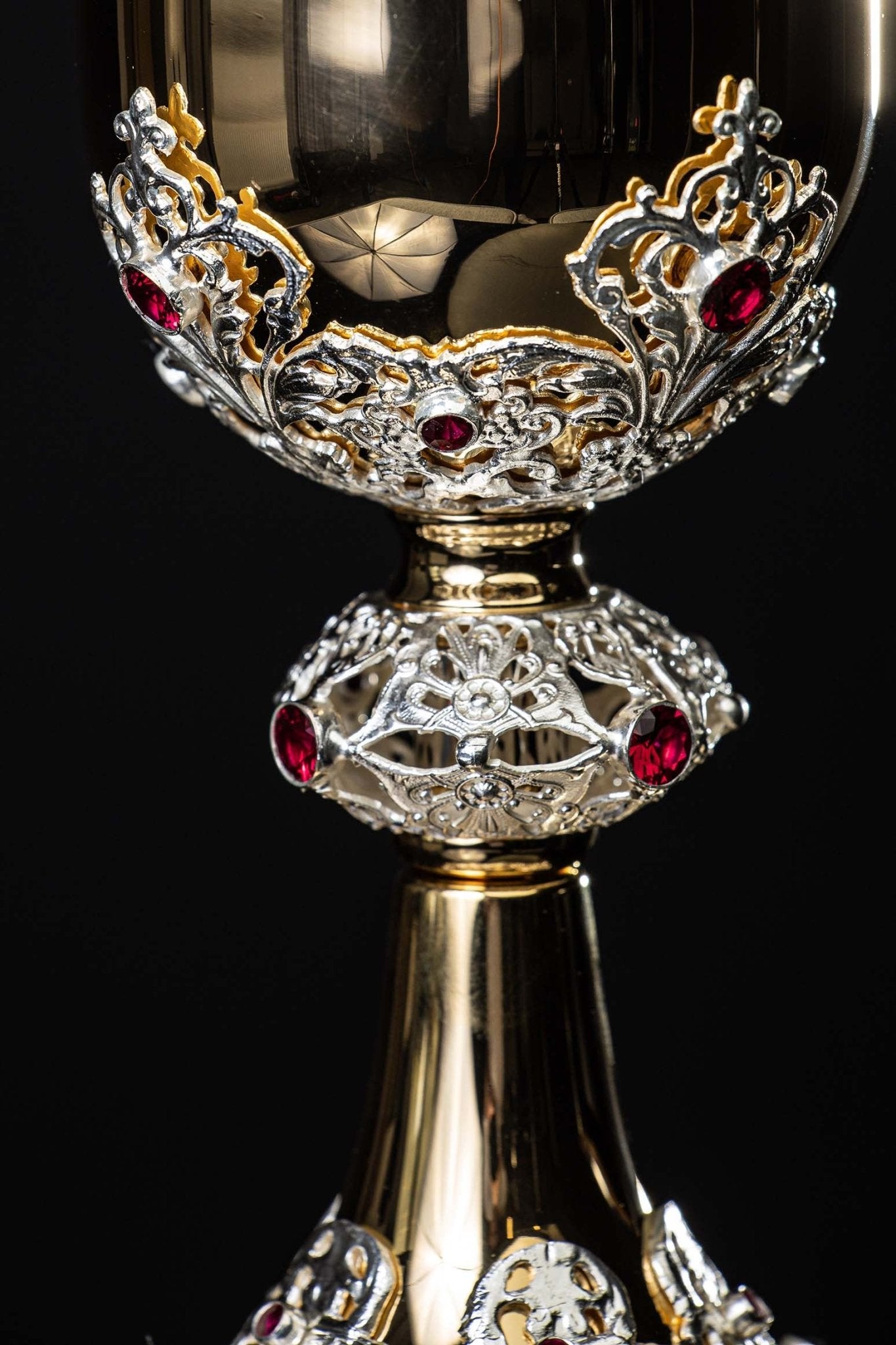 Calice liturgico dorato realizzato a mano decorato con rubini LB/KL/003/ZS 21,5CM - PERILPRETE.IT