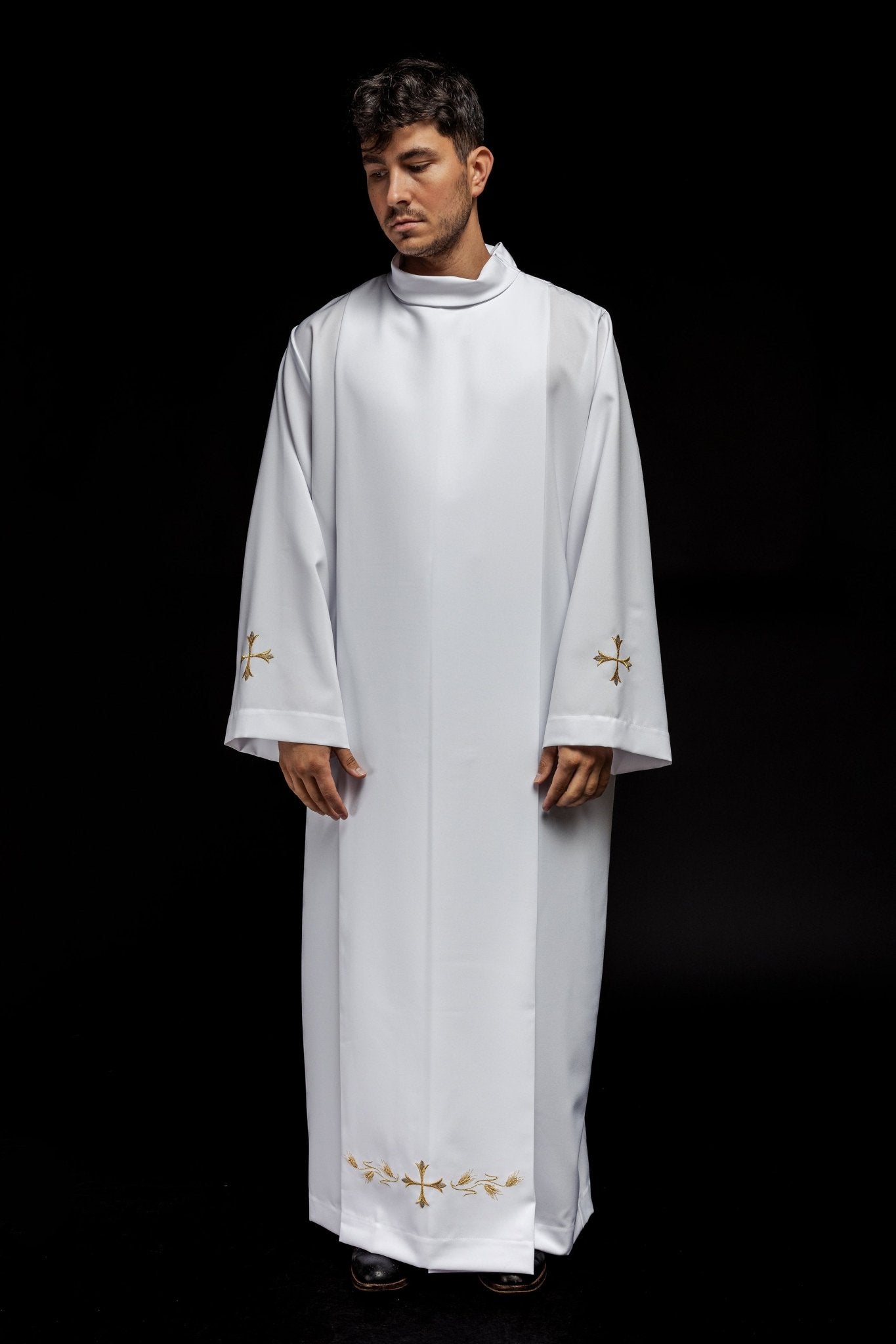 Camice sacerdotale collo alto ricamo con croci Bianco KAB/004/04/12 135cm/164cm - PERILPRETE.IT