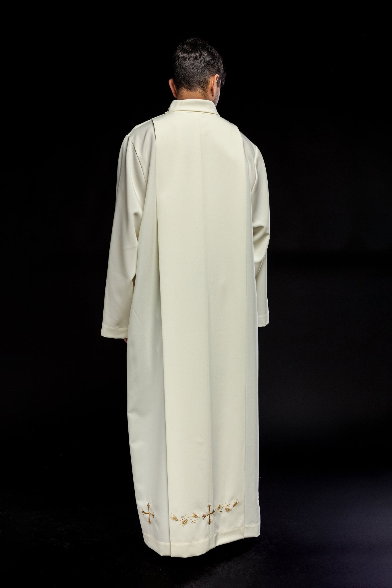 Camice Sacerdotale con collo alto e ricamo di croci ecru KAB/004/05/12 135cm/164cm - PERILPRETE.IT