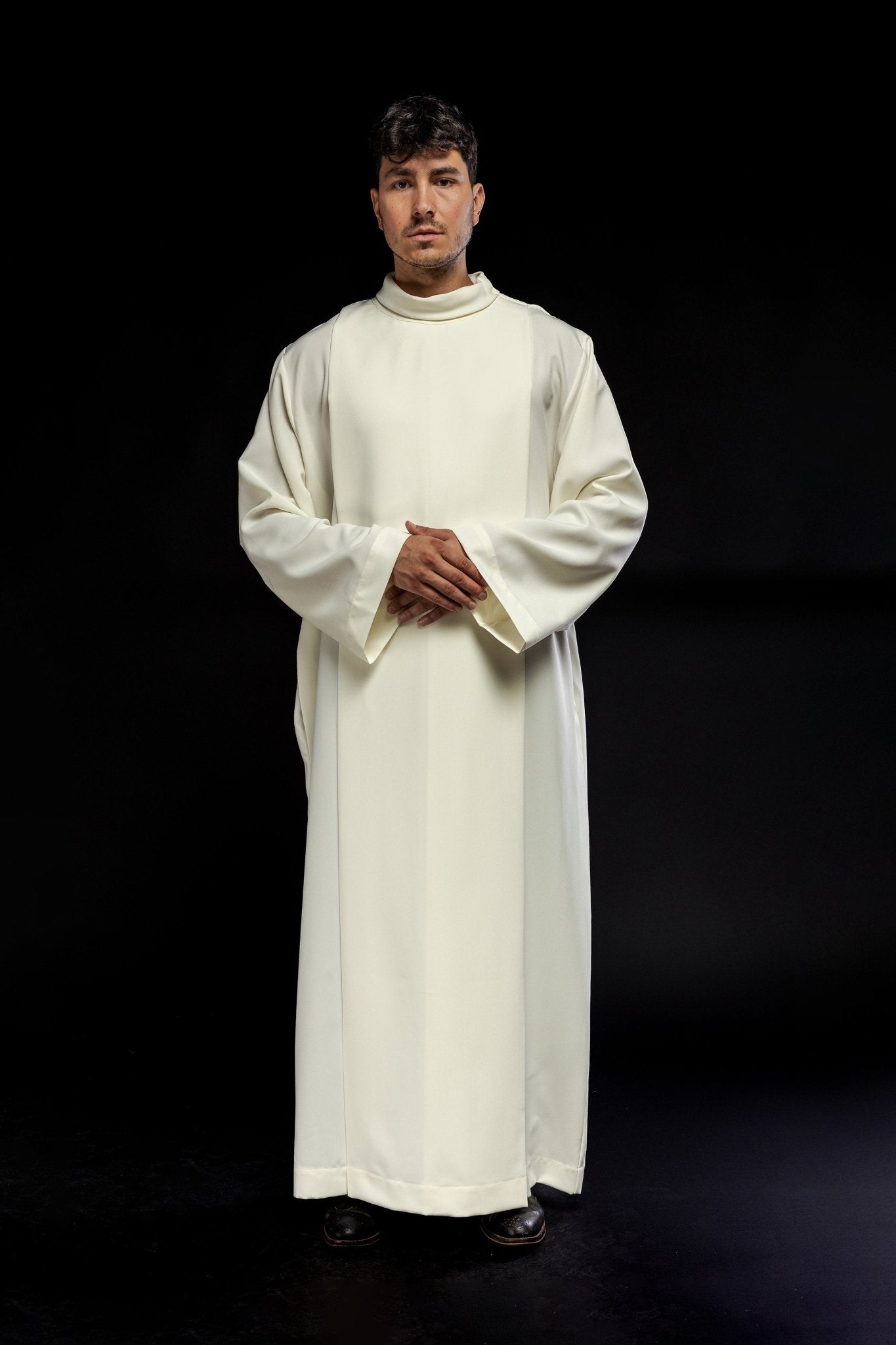 Camice Sacerdotale semplice con collo alto Ecru KAB/022/05/12 135cm/164cm - PERILPRETE.IT