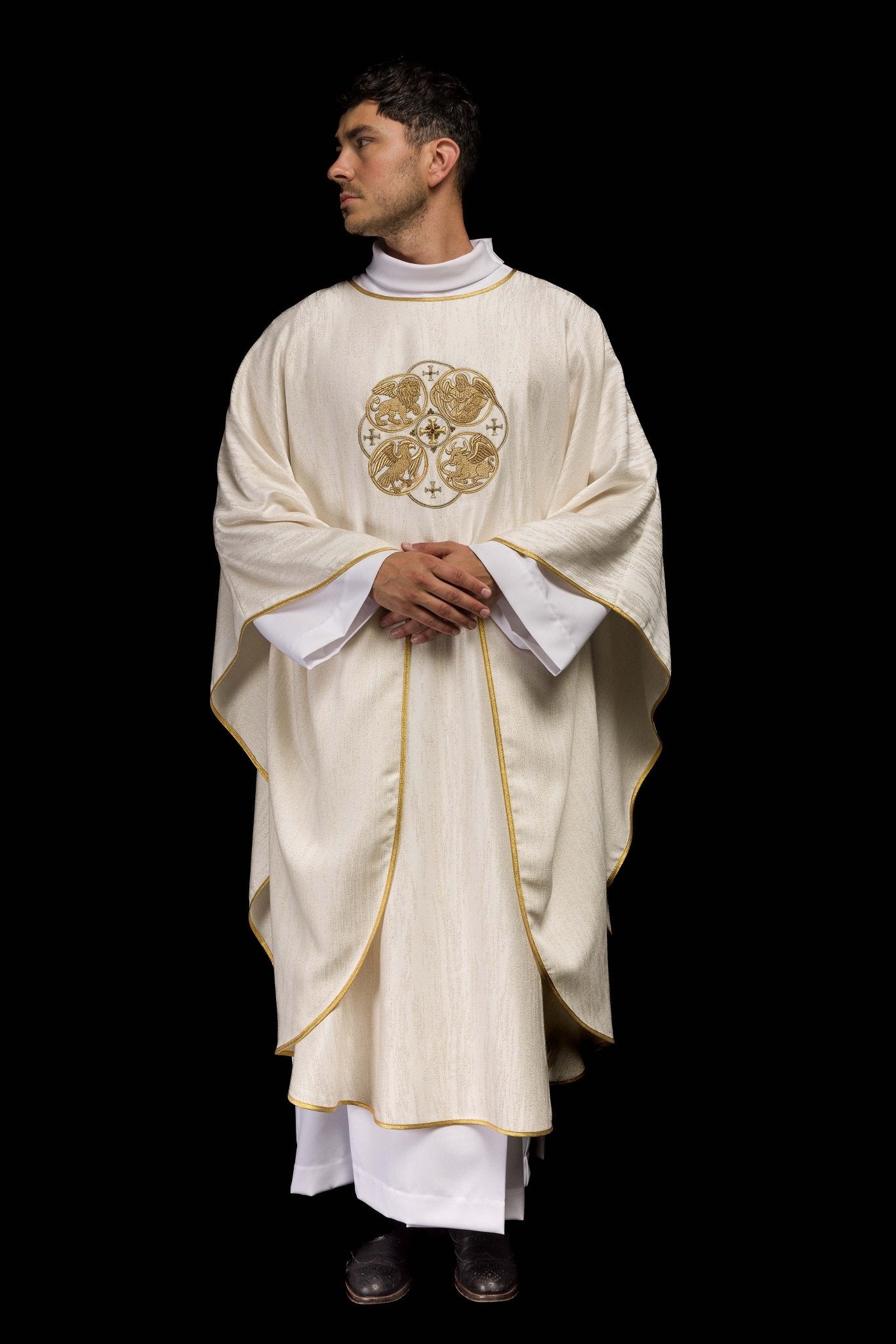 Casula bianca con ricamo dei 4 Evangelisti su tessuto decorativo KOA/005/05/99 - PERILPRETE.IT