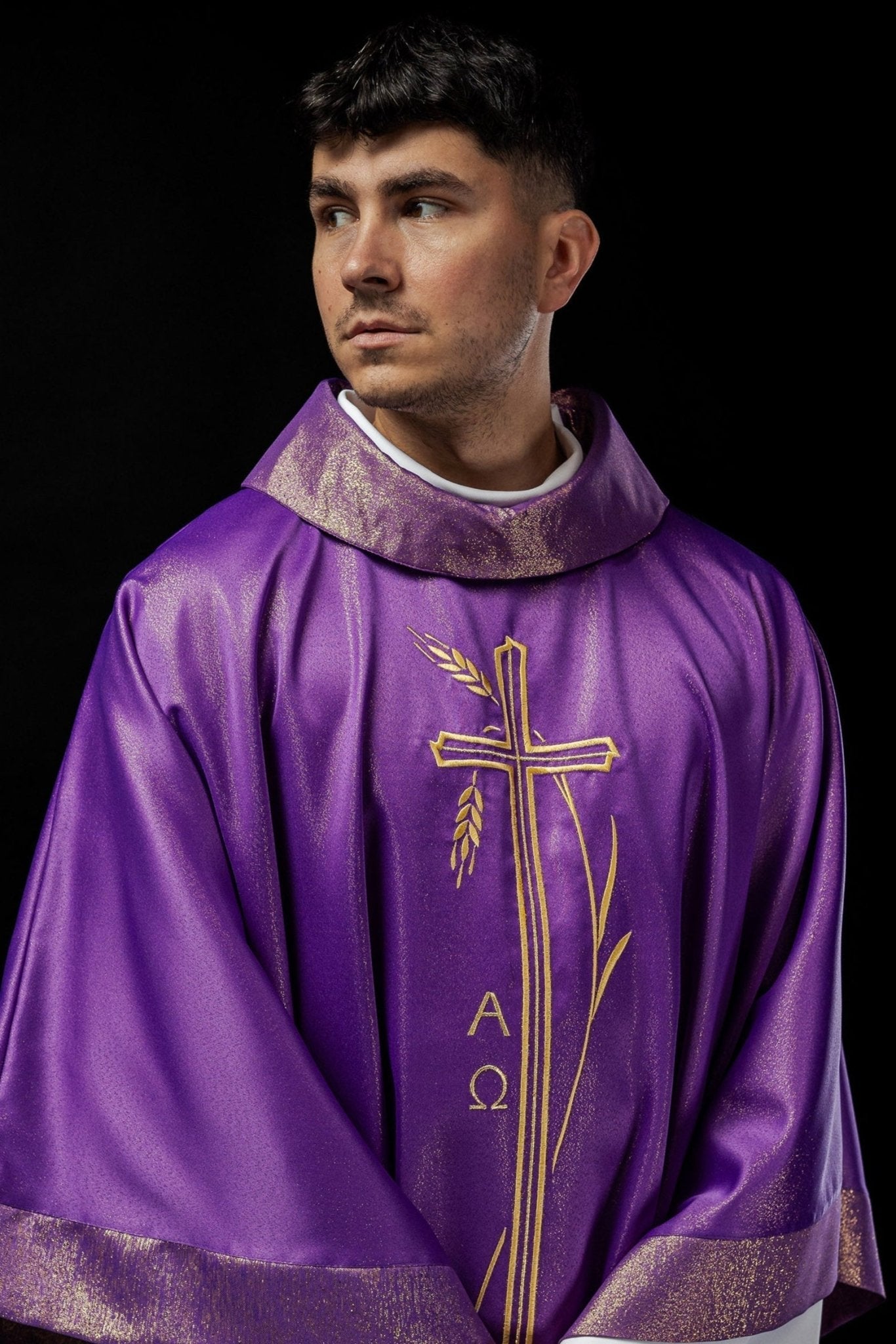 Casula con motivo a croce e spiga di colore viola S - 7052 - 03 - 54 - PERILPRETE.IT