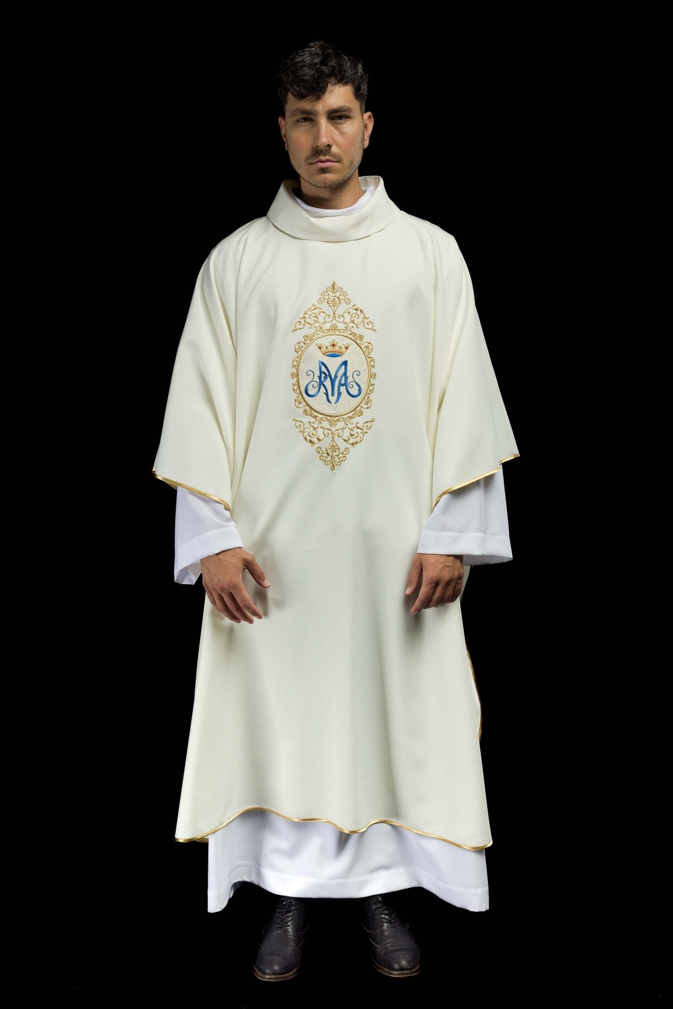 Casula con motivo mariano contornato da ricami dorati KOR/232/05/12 ECRU - PERILPRETE.IT