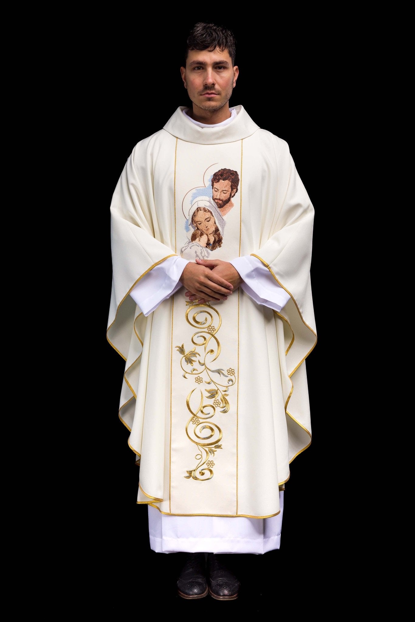 Casula di Natale con immagine della Sacra Famiglia KOR/196/05/01 ECRU - PERILPRETE.IT