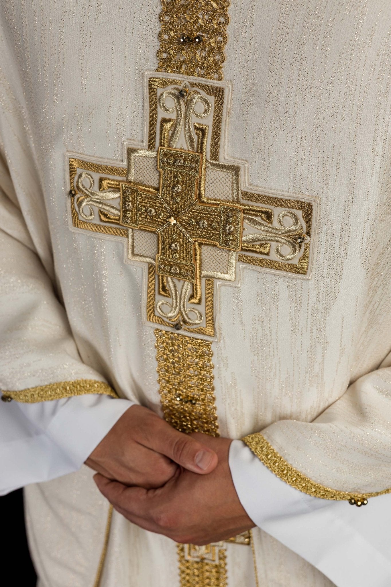 Casula fatto a mano con pietre naturali Handmade 7015 Ecru HM/7015/05/99 - PERILPRETE.IT