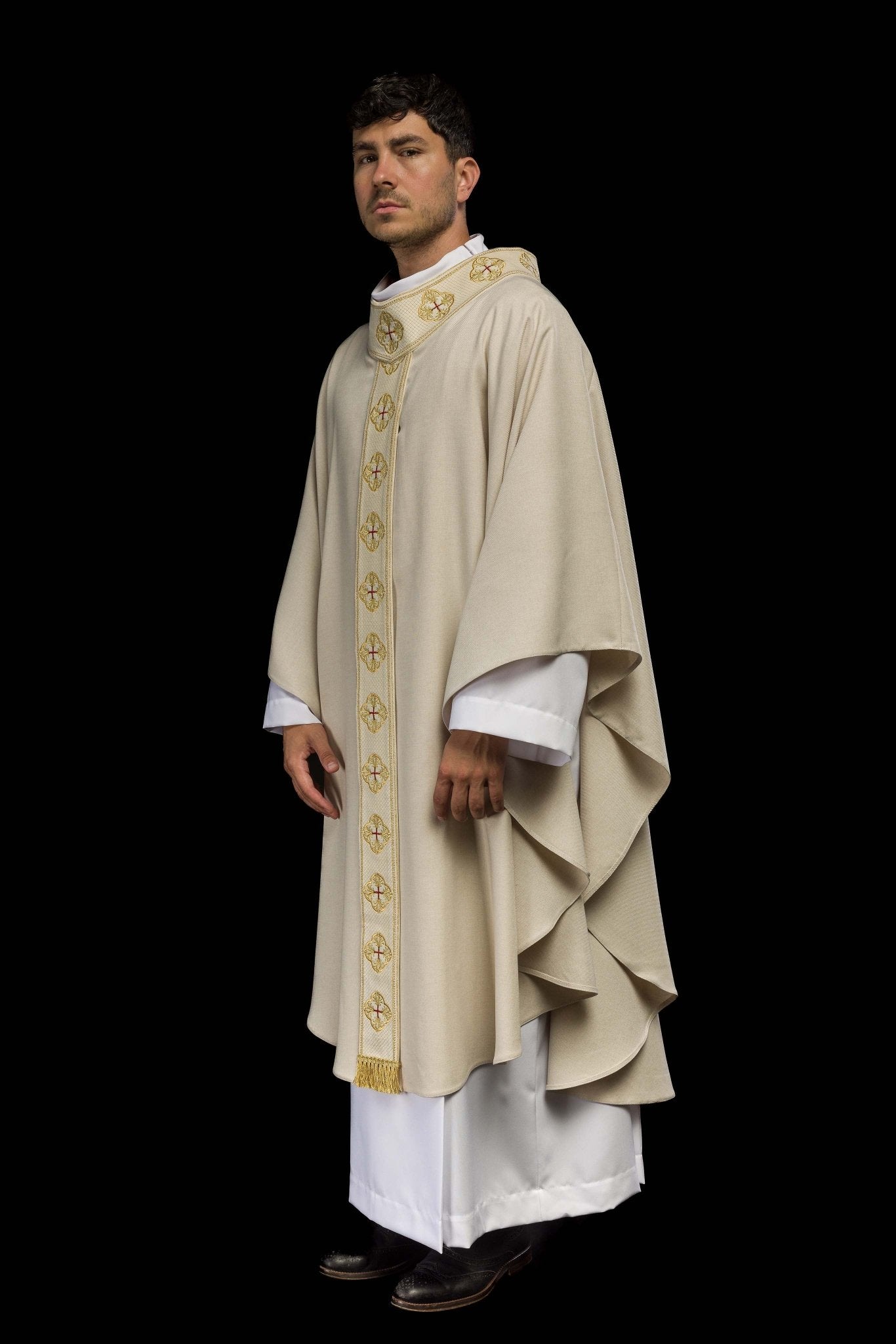 Casula in ecru con cintura ricamata e collo incrociato S-7069-05-70 - PERILPRETE.IT