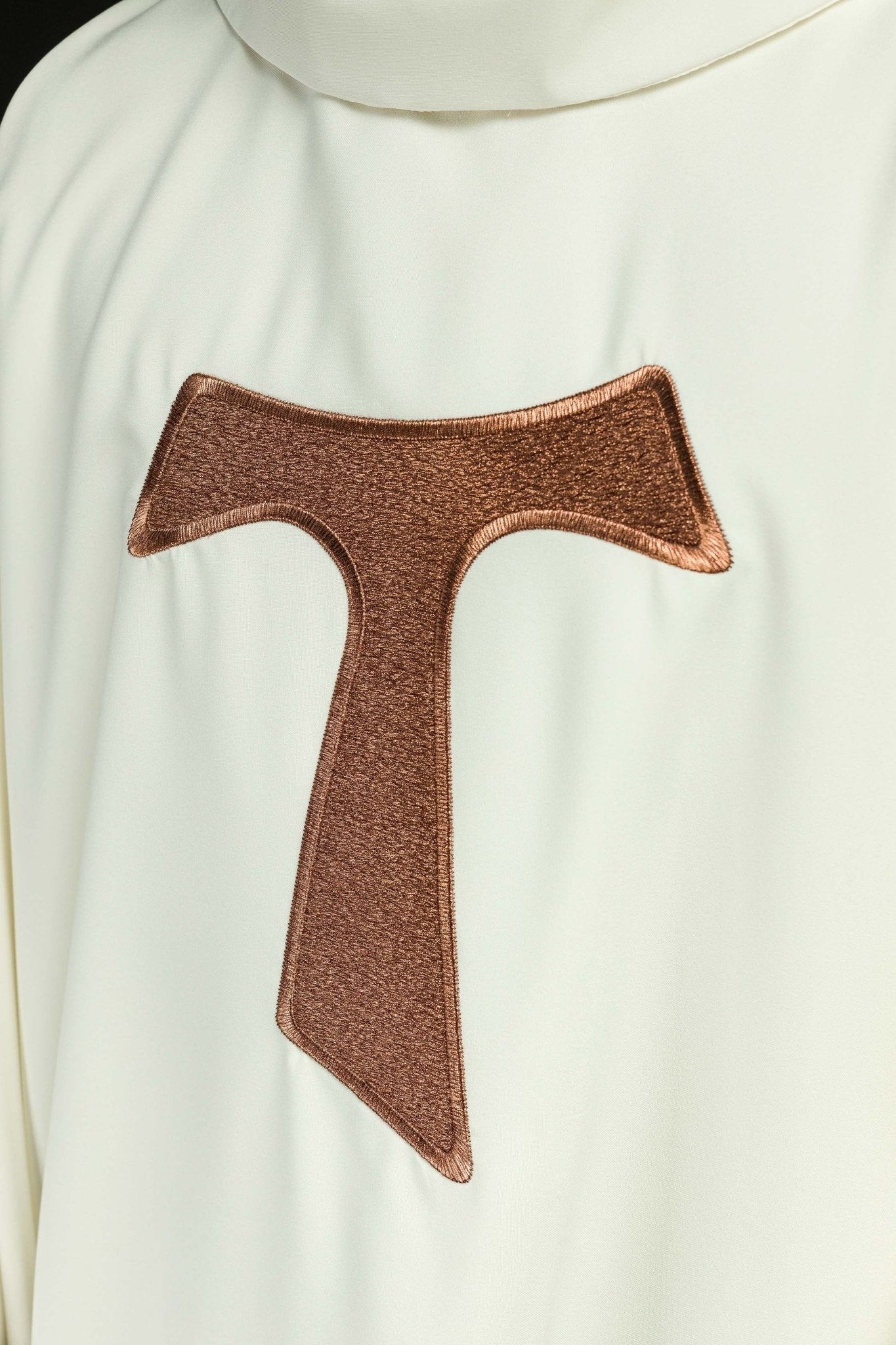 Casula liturgica con croce francescana KOR/180/05/01 ECRU - PERILPRETE.IT