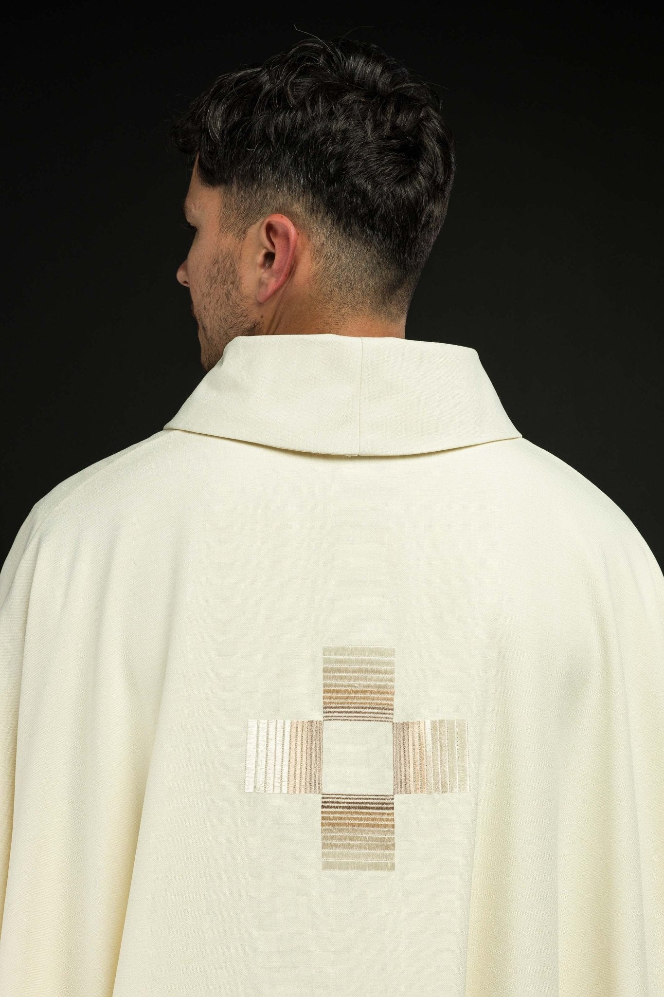 Casula ricamata con croci ecrù HA7033-05 ECRU - PERILPRETE.IT