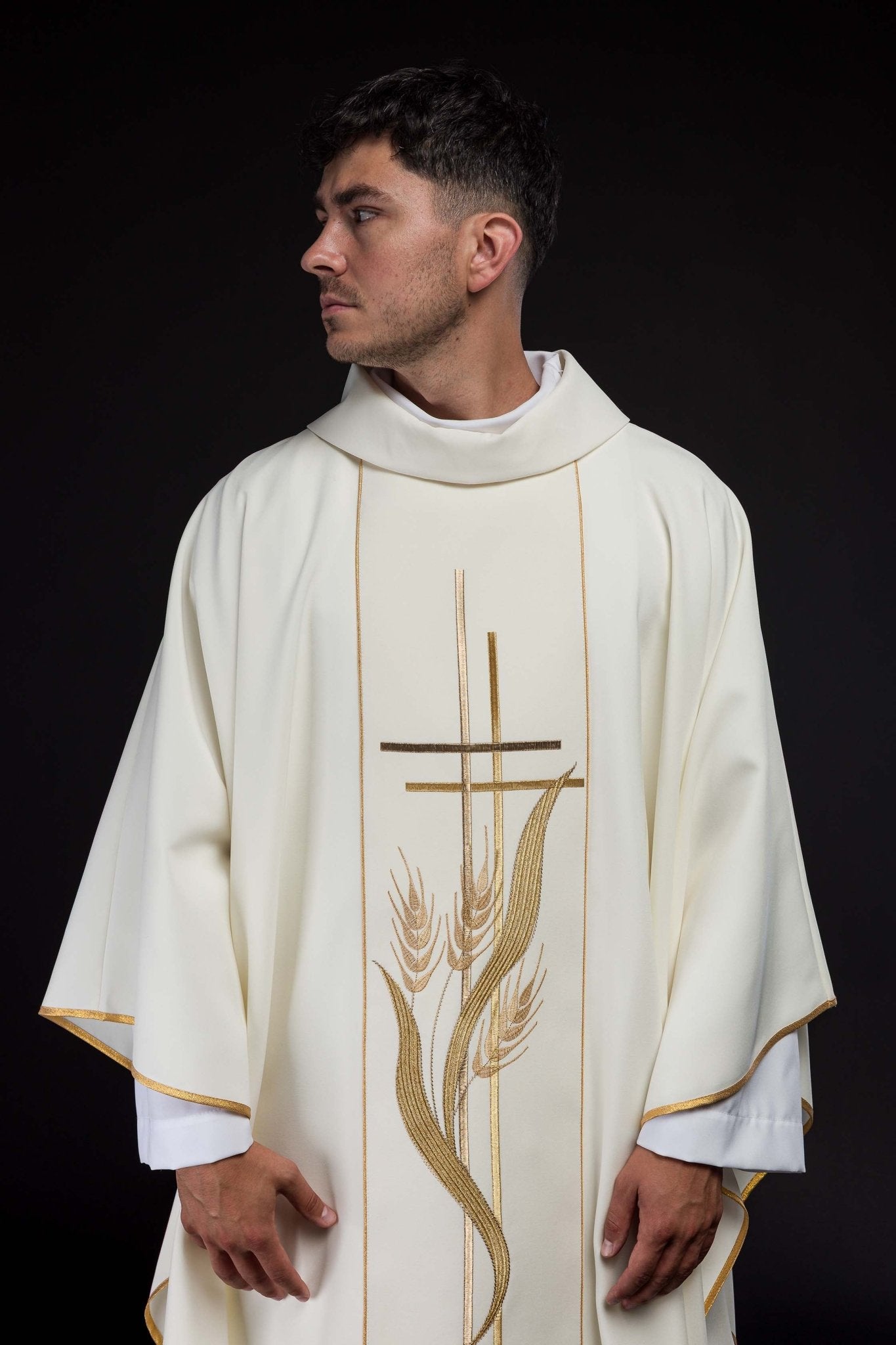 Casula ricamata con motivi di croce e spighe écru KOR/114/05/01 ECRU - PERILPRETE.IT