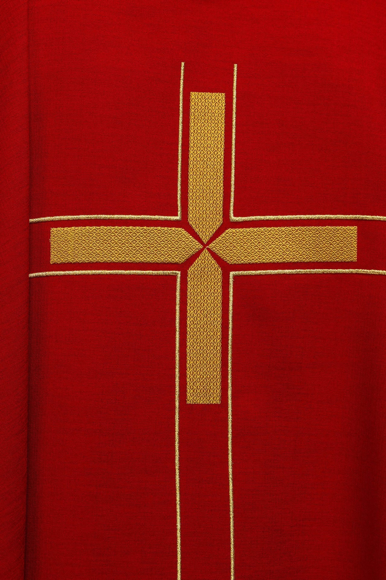 Casula rossa con motivo di croce ricamato LE/7019/02 - PERILPRETE.IT