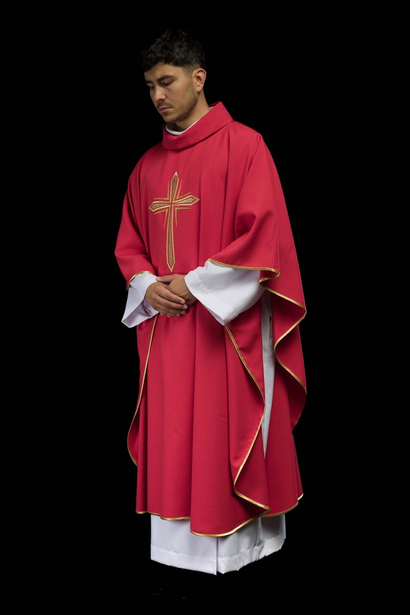 Casula Rossa con ricamo della Croce KOR/037/02/12 CZERWONY - PERILPRETE.IT
