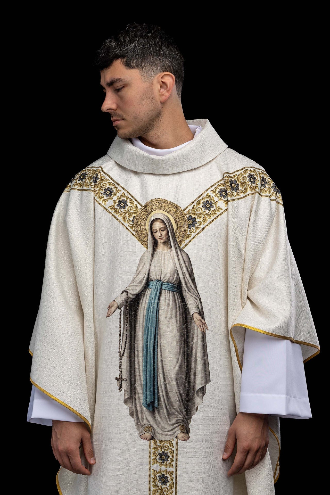 Casula stampata con l’immagine della Madonna di Lourdes KOD/7003/05/40 - PERILPRETE.IT