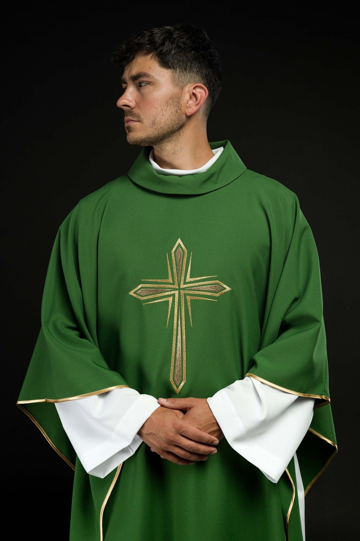 Casula Verde con ricamo della Croce KOR/037/01/12 ZIELONY - PERILPRETE.IT