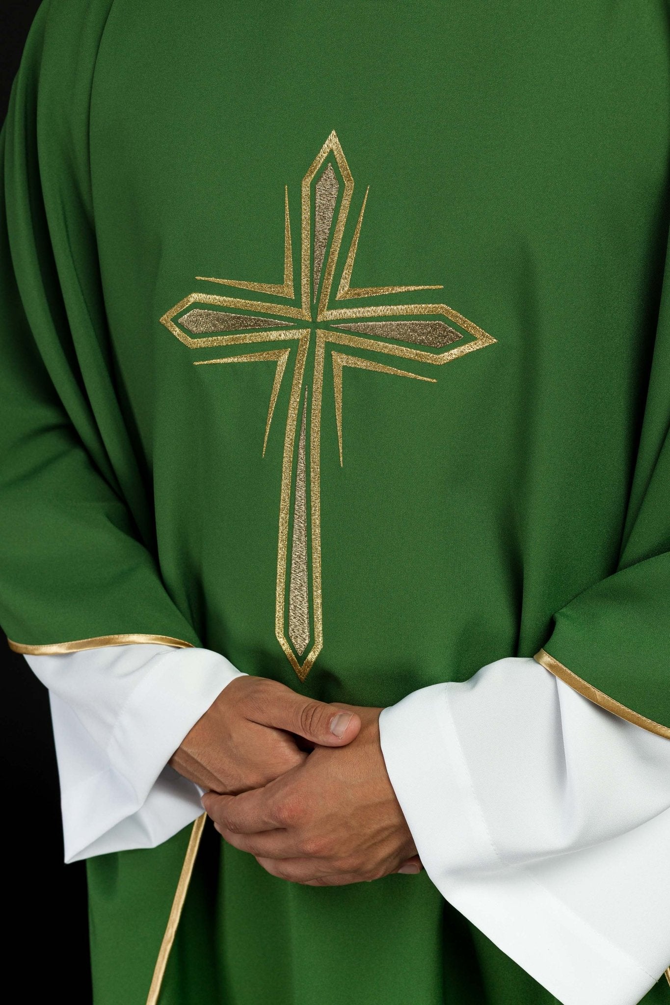 Casula Verde con ricamo della Croce KOR/037/01/12 ZIELONY - PERILPRETE.IT