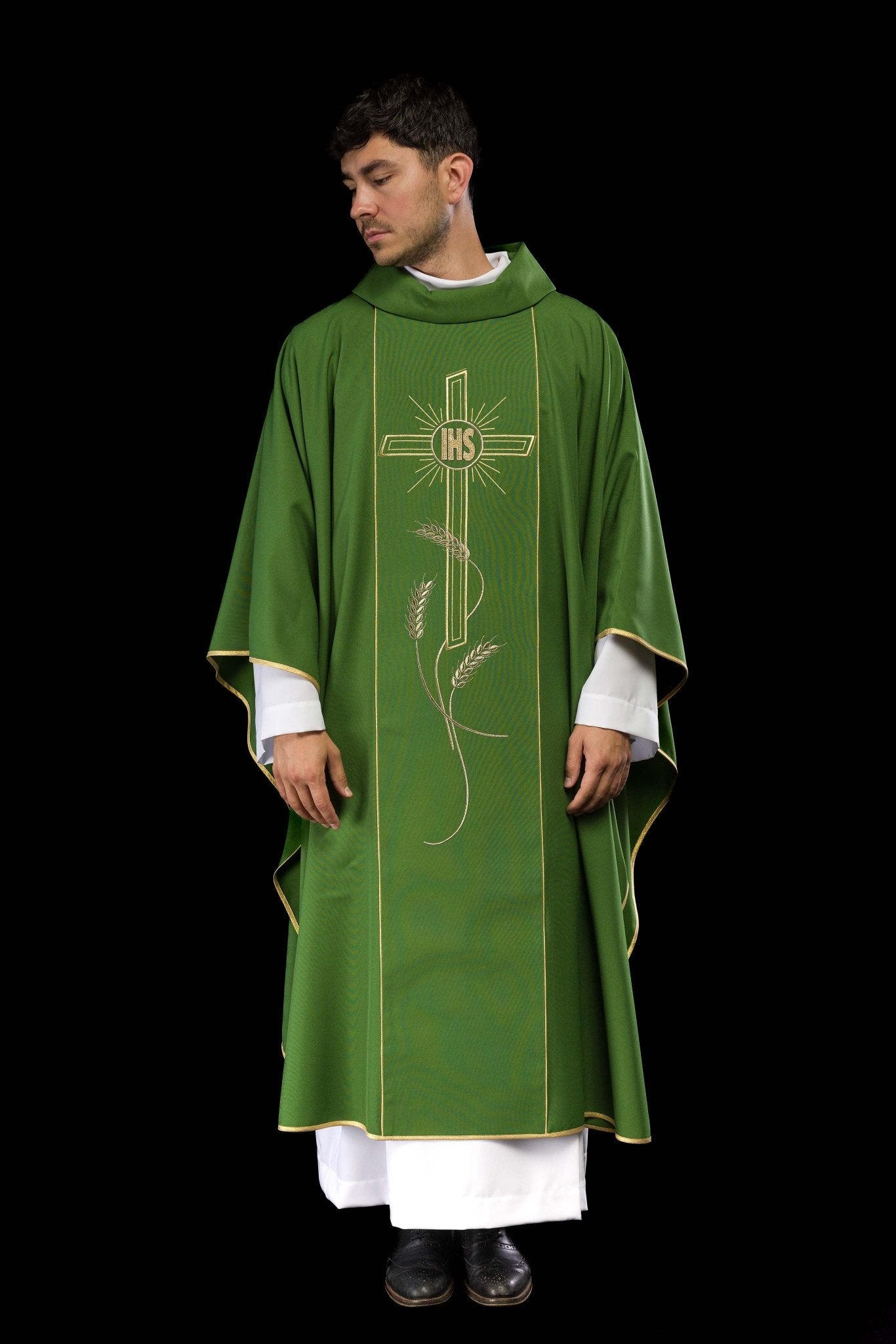 Casula Verde con ricamo dorato Croce e IHS KOR/074/01/01 ZIELONY - PERILPRETE.IT