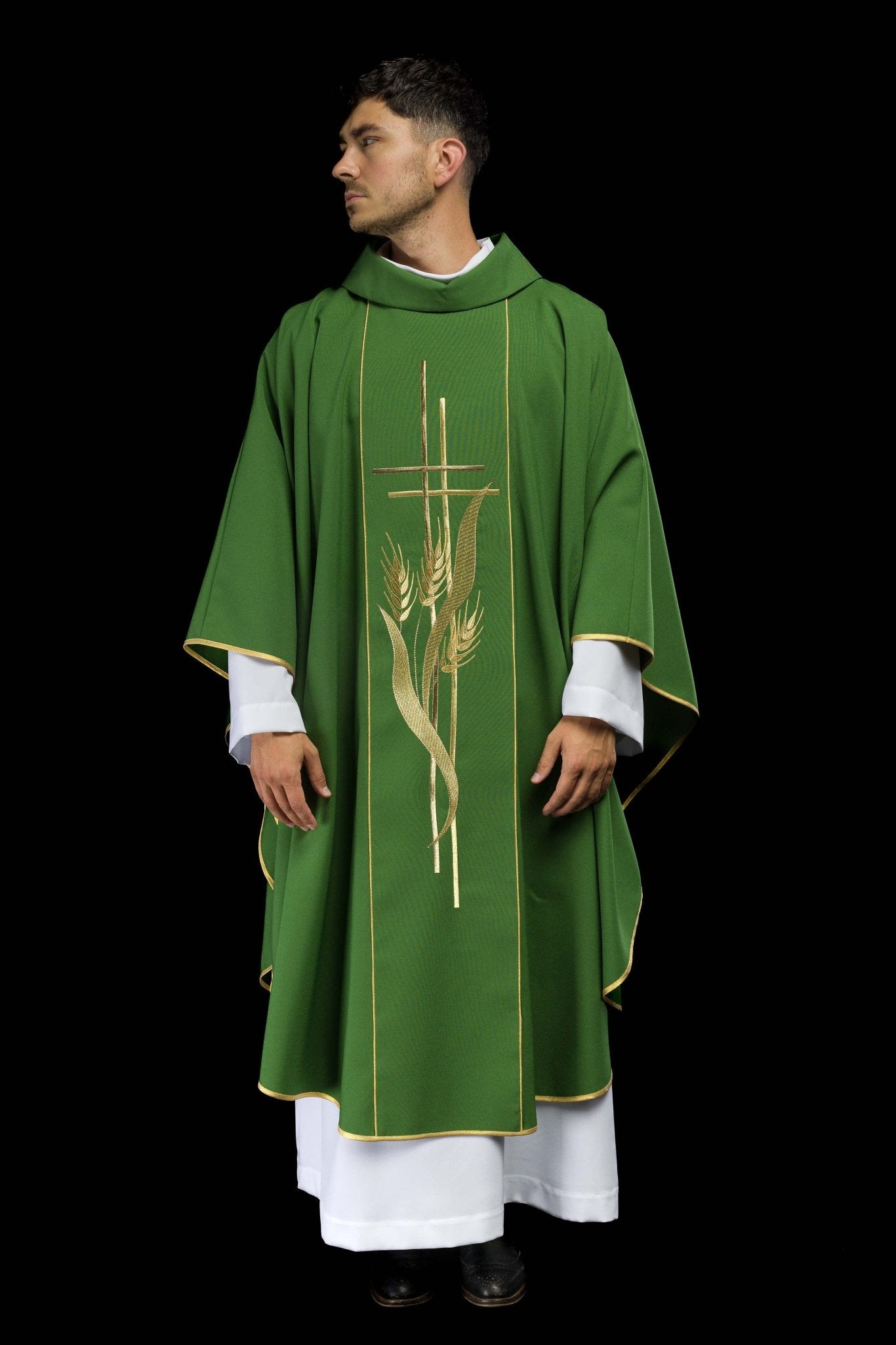 Casula Verde ricamato con motivi di Croce e Spighe KOR/114/01/01 ZIELONY - PERILPRETE.IT