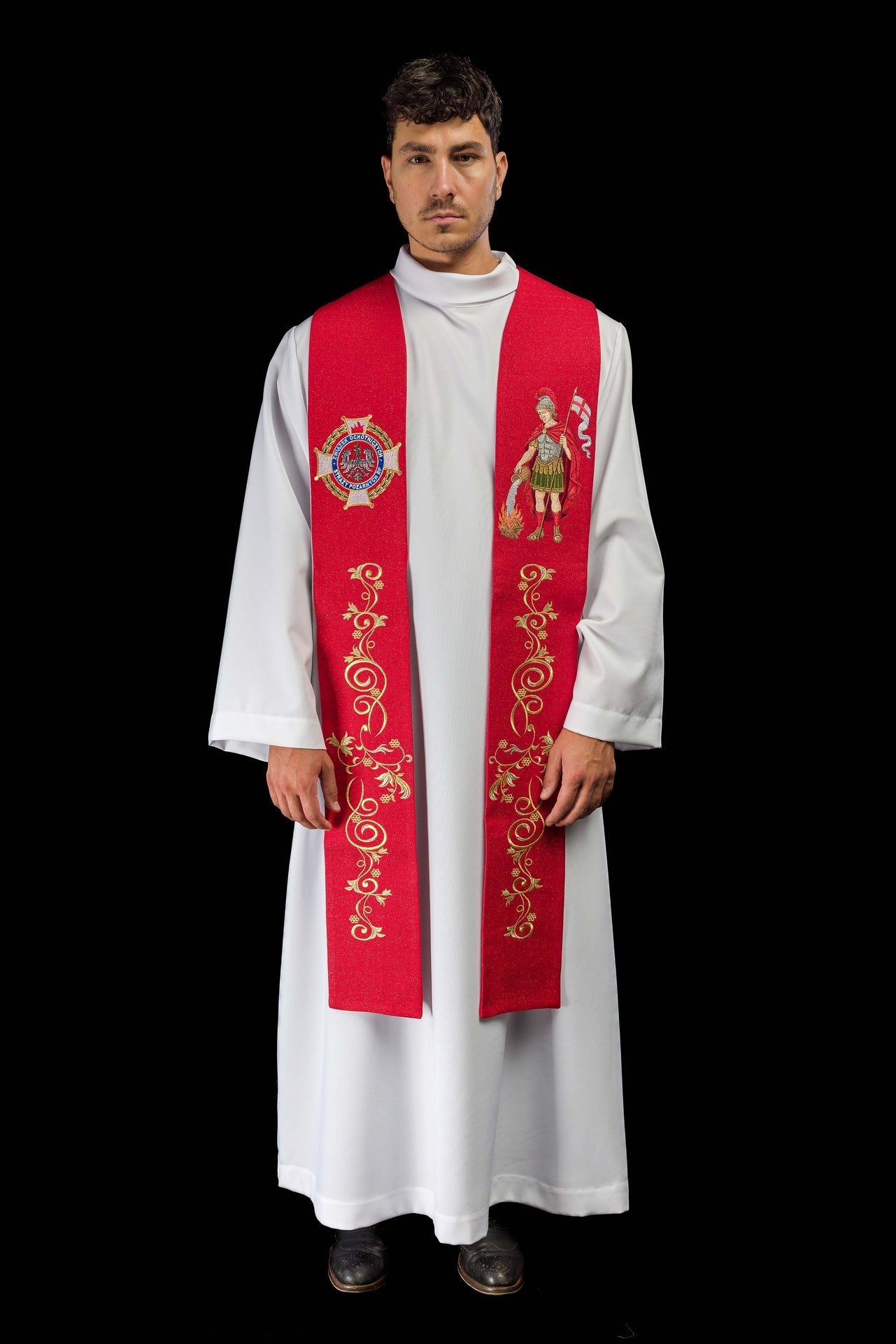 Casula verde riccamente ricamata decorata con pietre KSW2/008/02/71 - PERILPRETE.IT