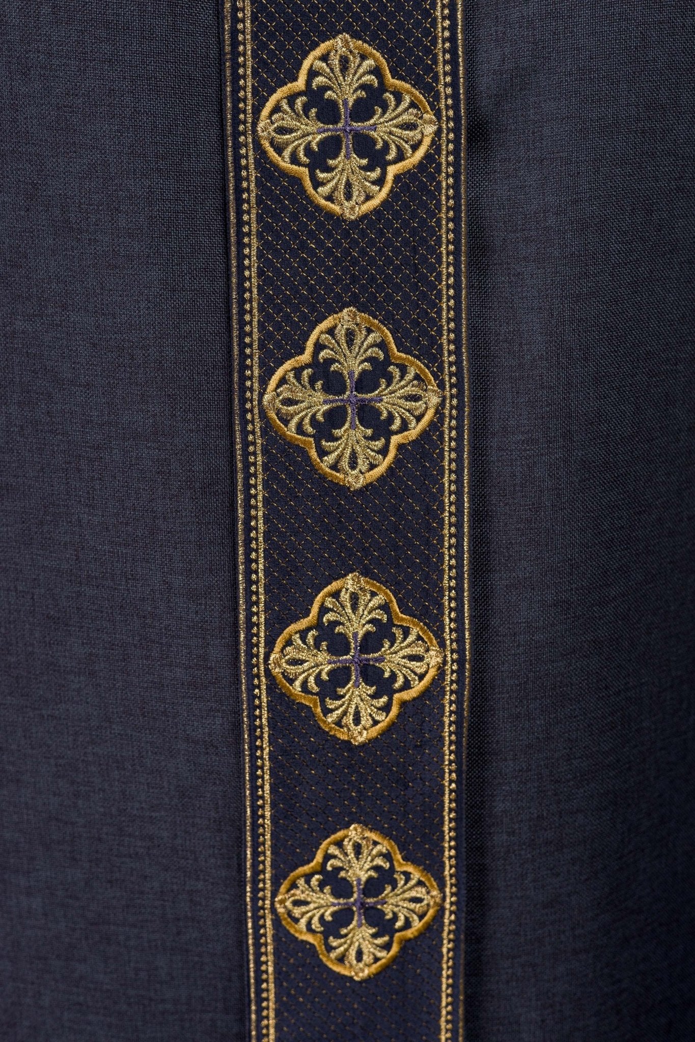 Casula viola classica cintura stretta S-7069-03-70 - PERILPRETE.IT