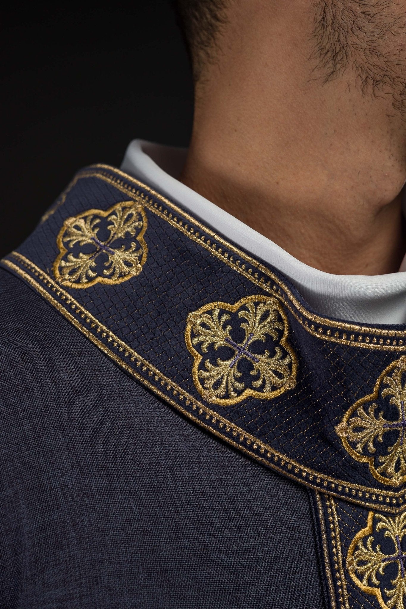 Casula viola classica cintura stretta S-7069-03-70 - PERILPRETE.IT