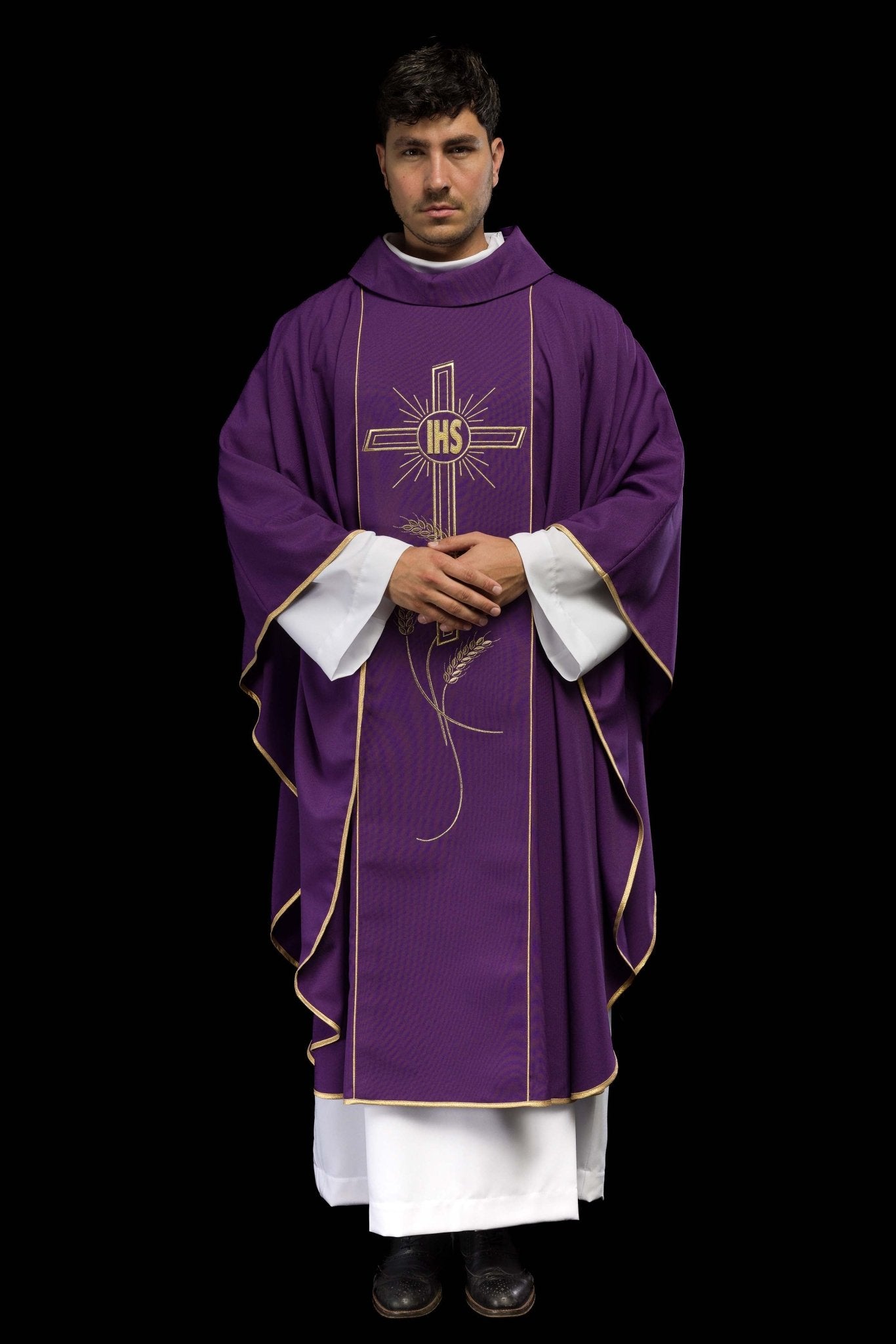 Casula Viola con ricamo dorato Croce e IHS KOR/074/03/01 FIOLET - PERILPRETE.IT