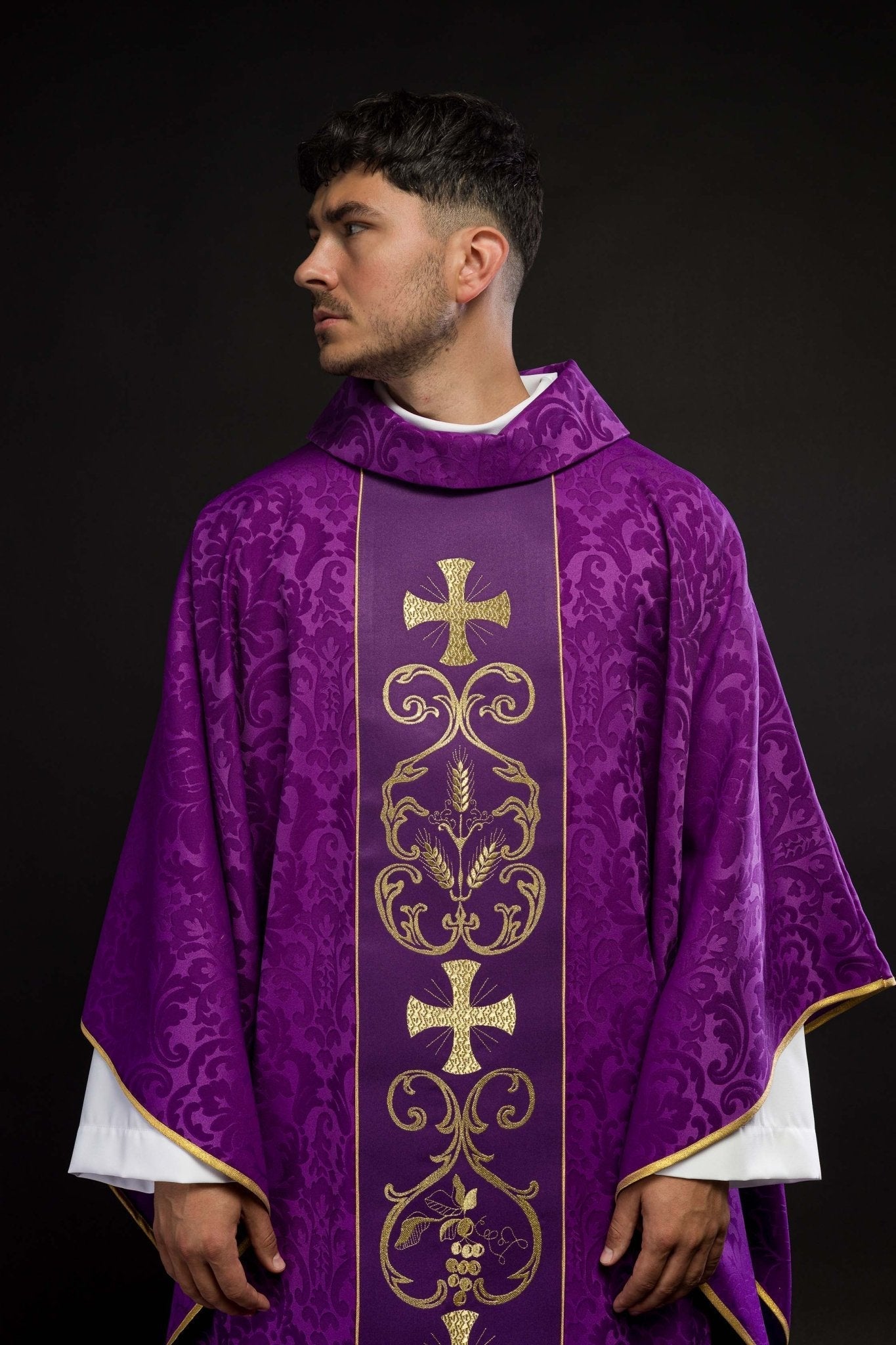 Casula Viola con stolone ricamato KOR/148/03/81 - PERILPRETE.IT