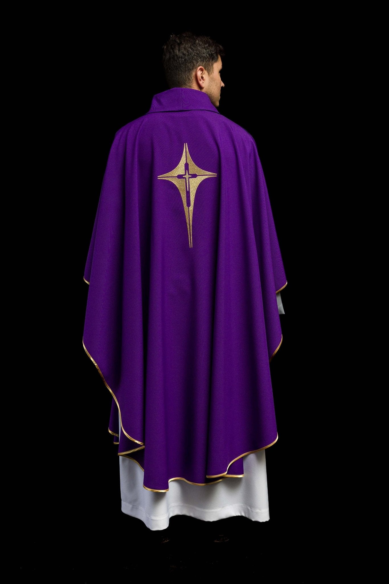 Casula Viola ricamata con motivo della Croce KOR/002/03/12 FIOLET - PERILPRETE.IT