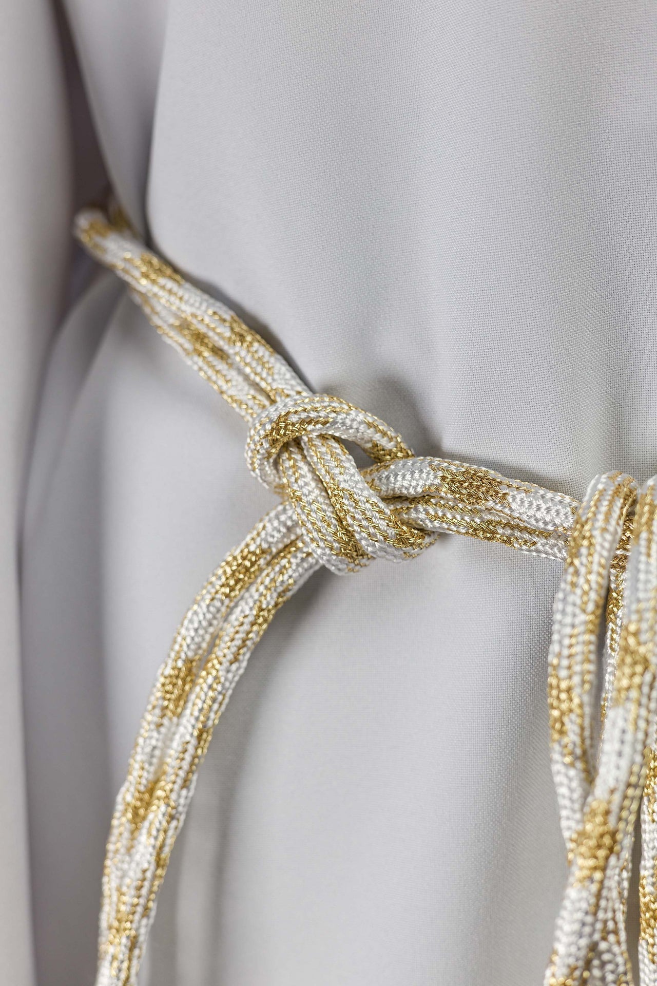 Cingolo liturgico bianco e oro CIN/804 - PERILPRETE.IT