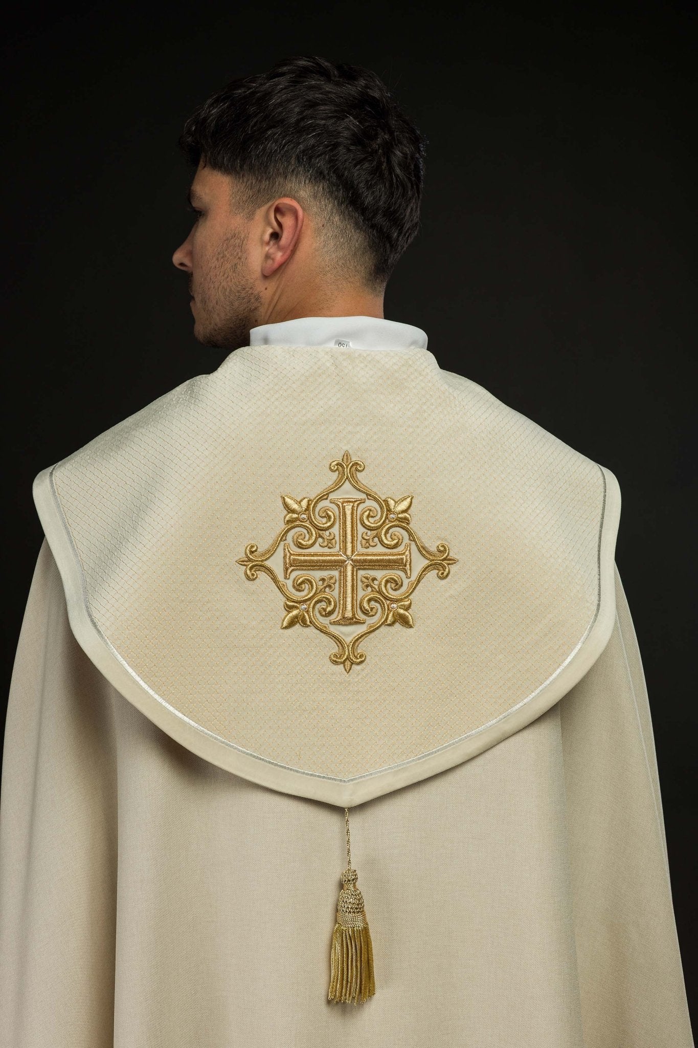 Piviale liturgico con banda in velluto écru e ricamo di croci LE/3029/05 145 cm - PERILPRETE.IT