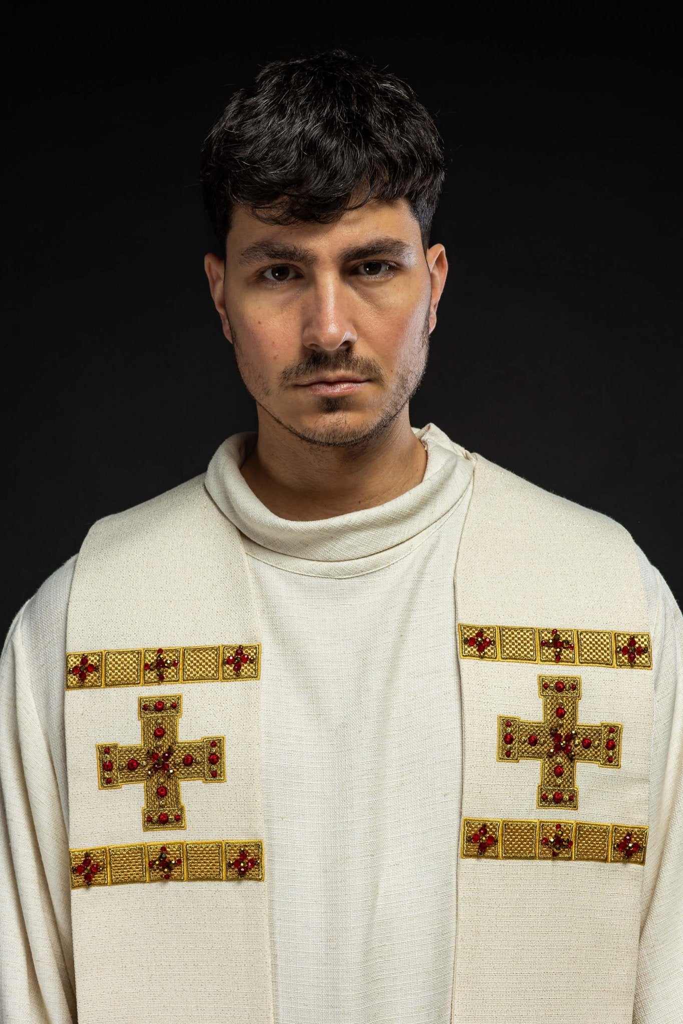 Stola fatta a mano con pietre naturali Handmade 2011 HM/2011/05/71 - PERILPRETE.IT