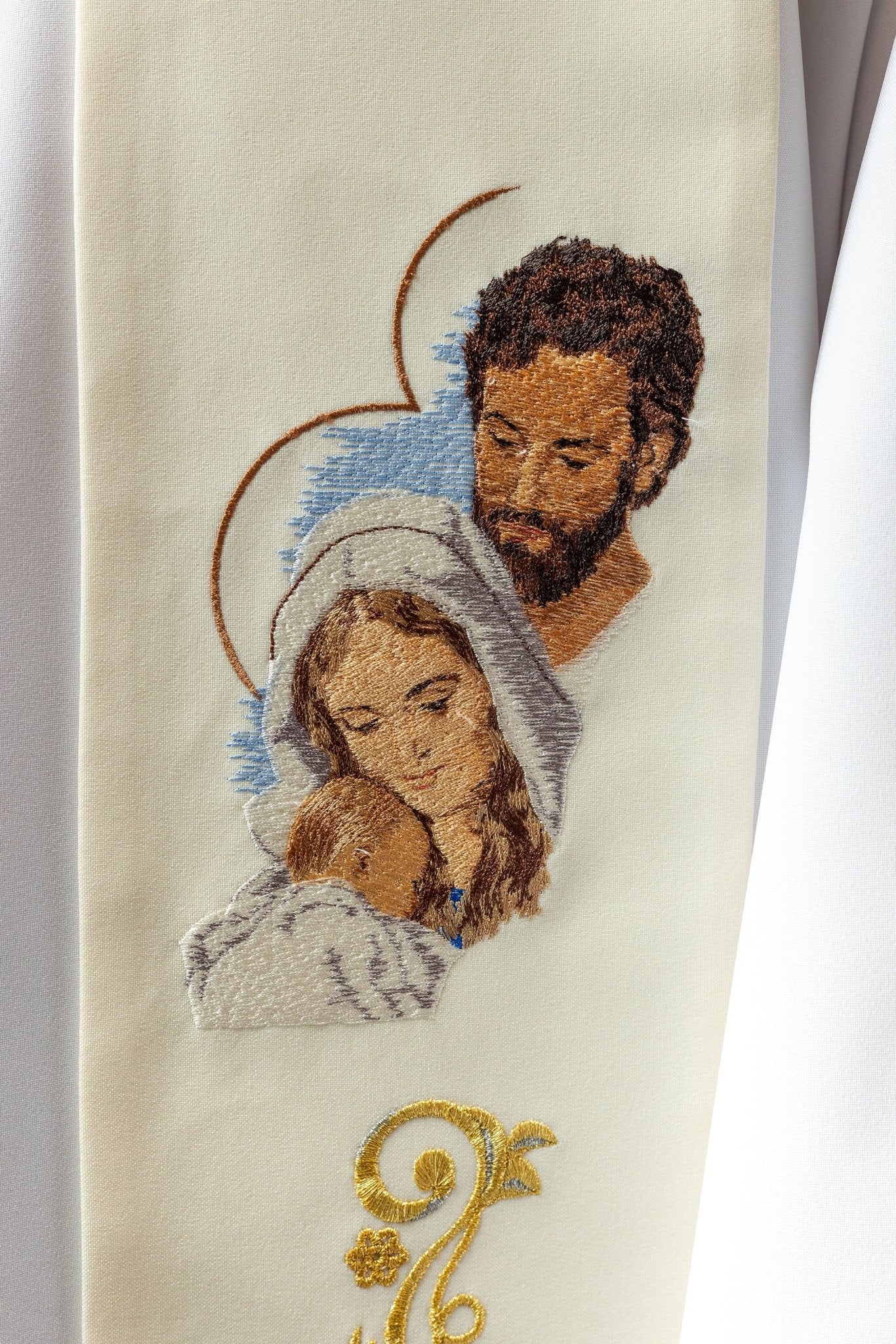 Stola ricamata con l'immagine della Sacra Famiglia per Natale KZS/550/05/01 ECRU - PERILPRETE.IT