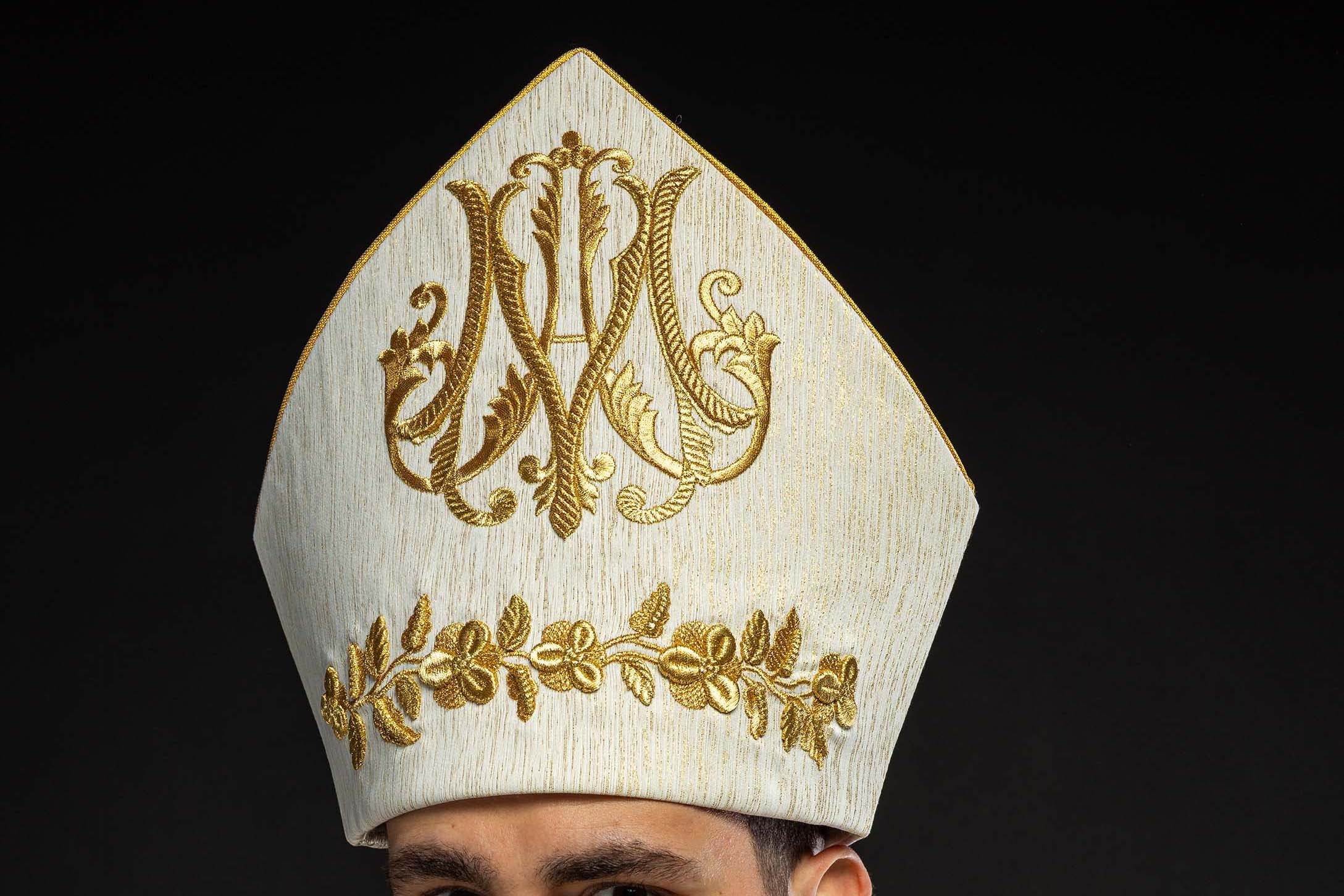 Come prepararsi al meglio per la visita di un vescovo? - PERILPRETE.IT