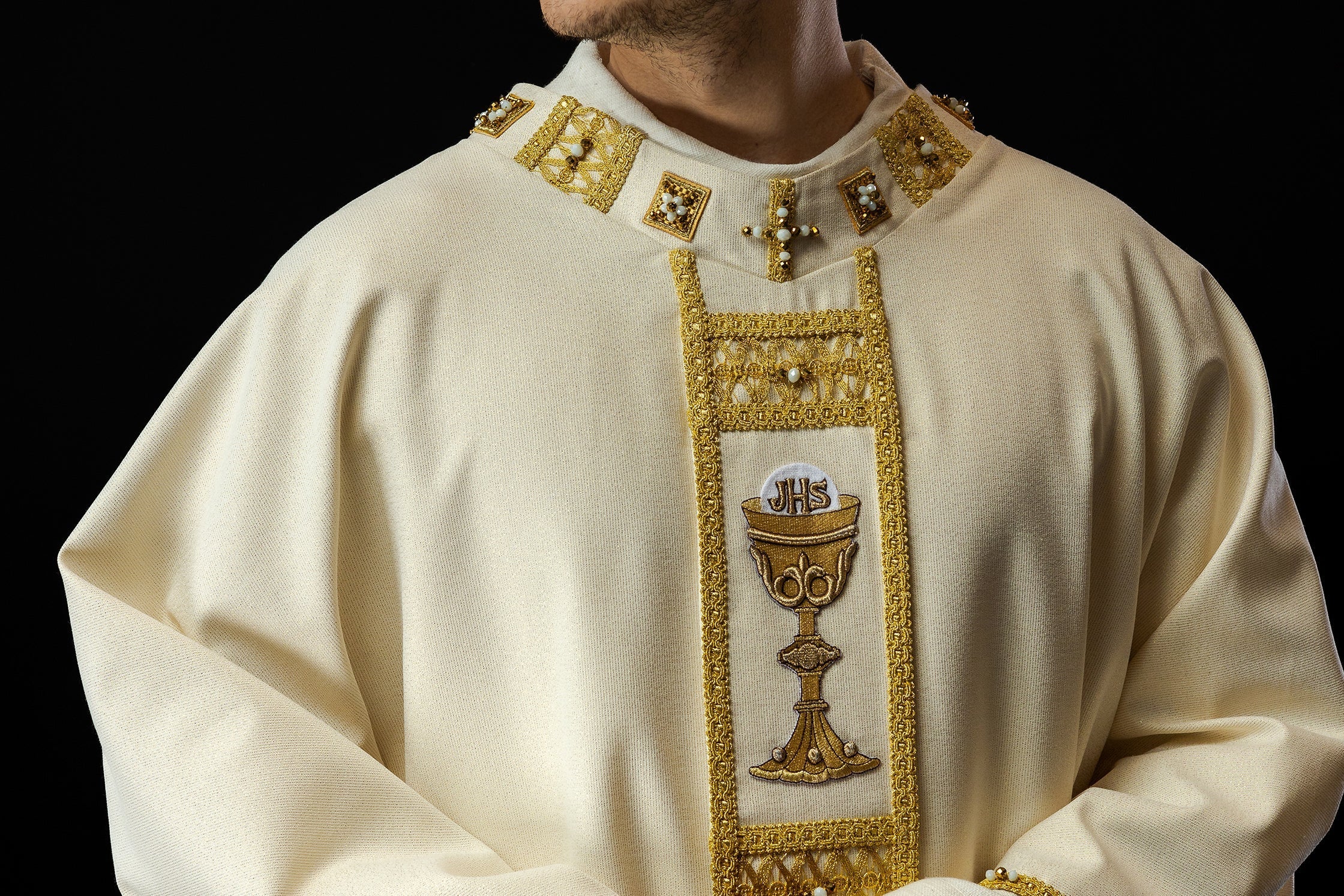 Il ruolo del sacerdote nei social media – come gestire il profilo di una parrocchia? - PERILPRETE.IT