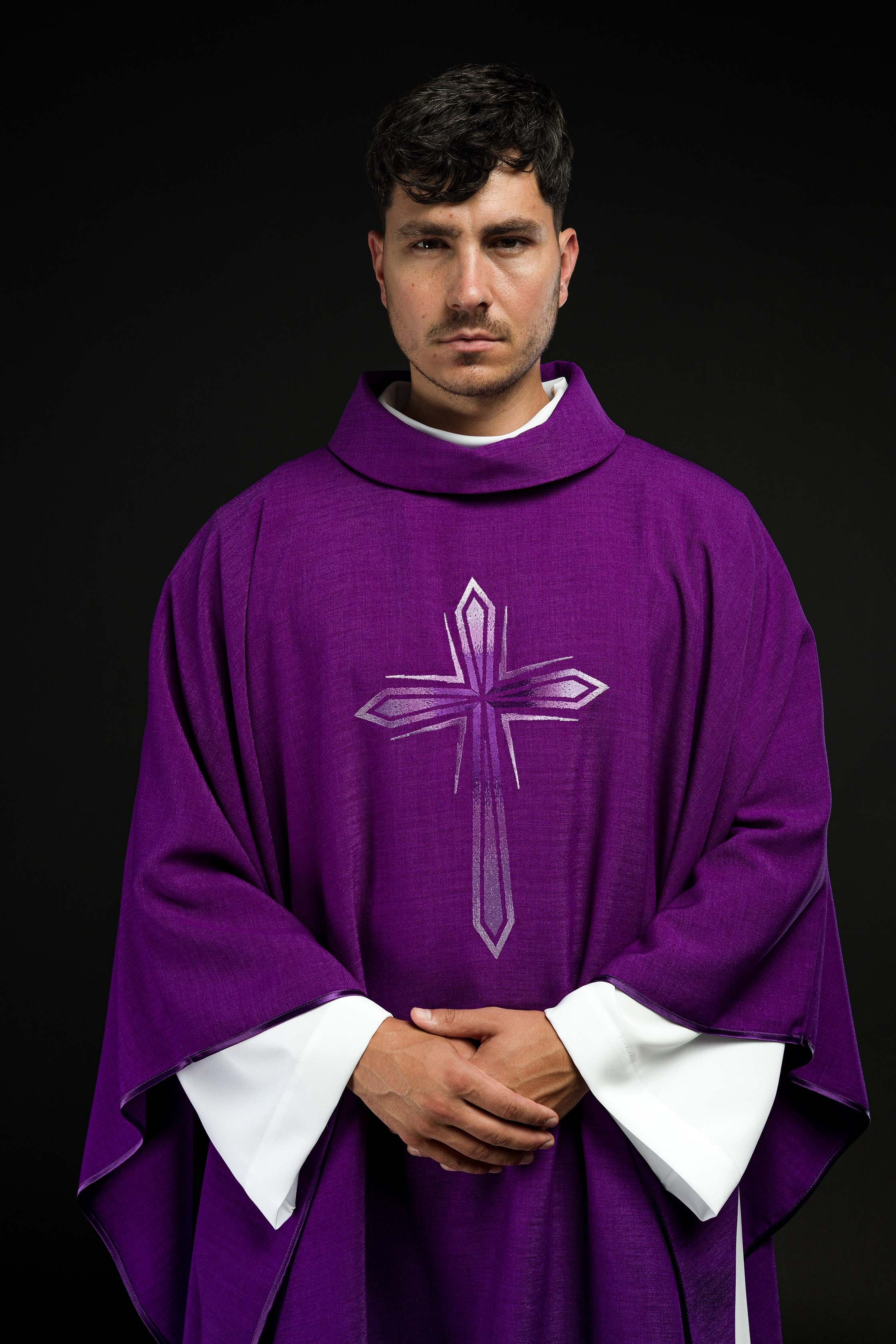Casula Viola ricamo Croce