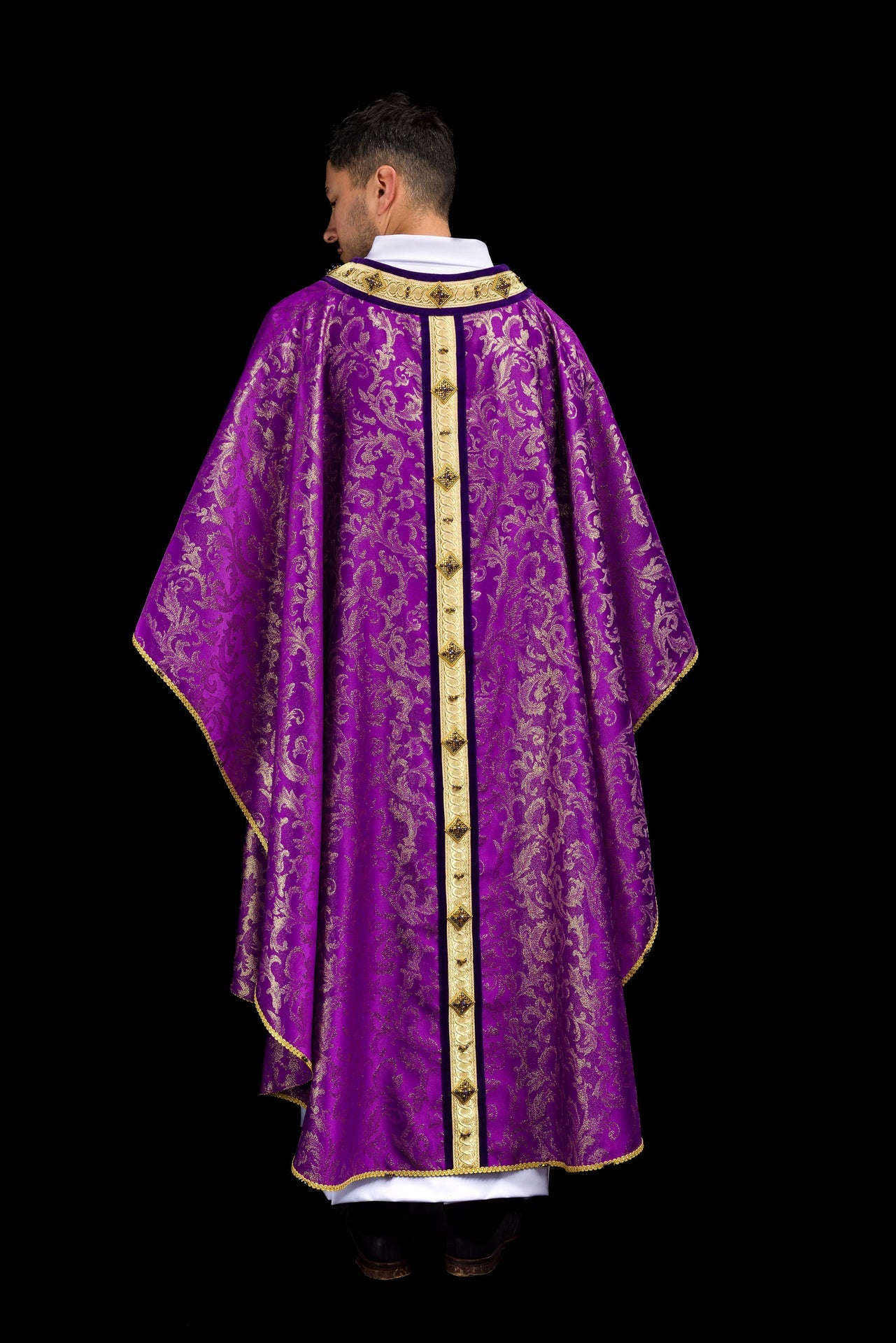 Casula realizzata a mano con pietre naturali Collezione Handmade 7003