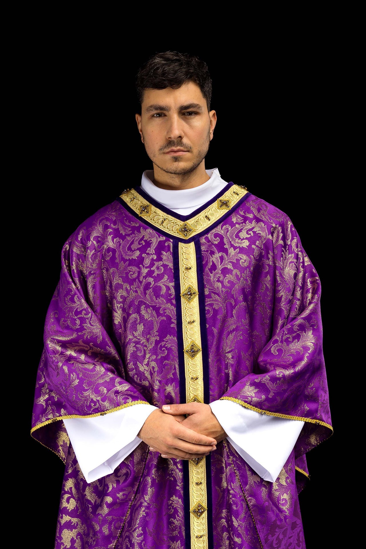 Casula realizzata a mano con pietre naturali Collezione Handmade 7003