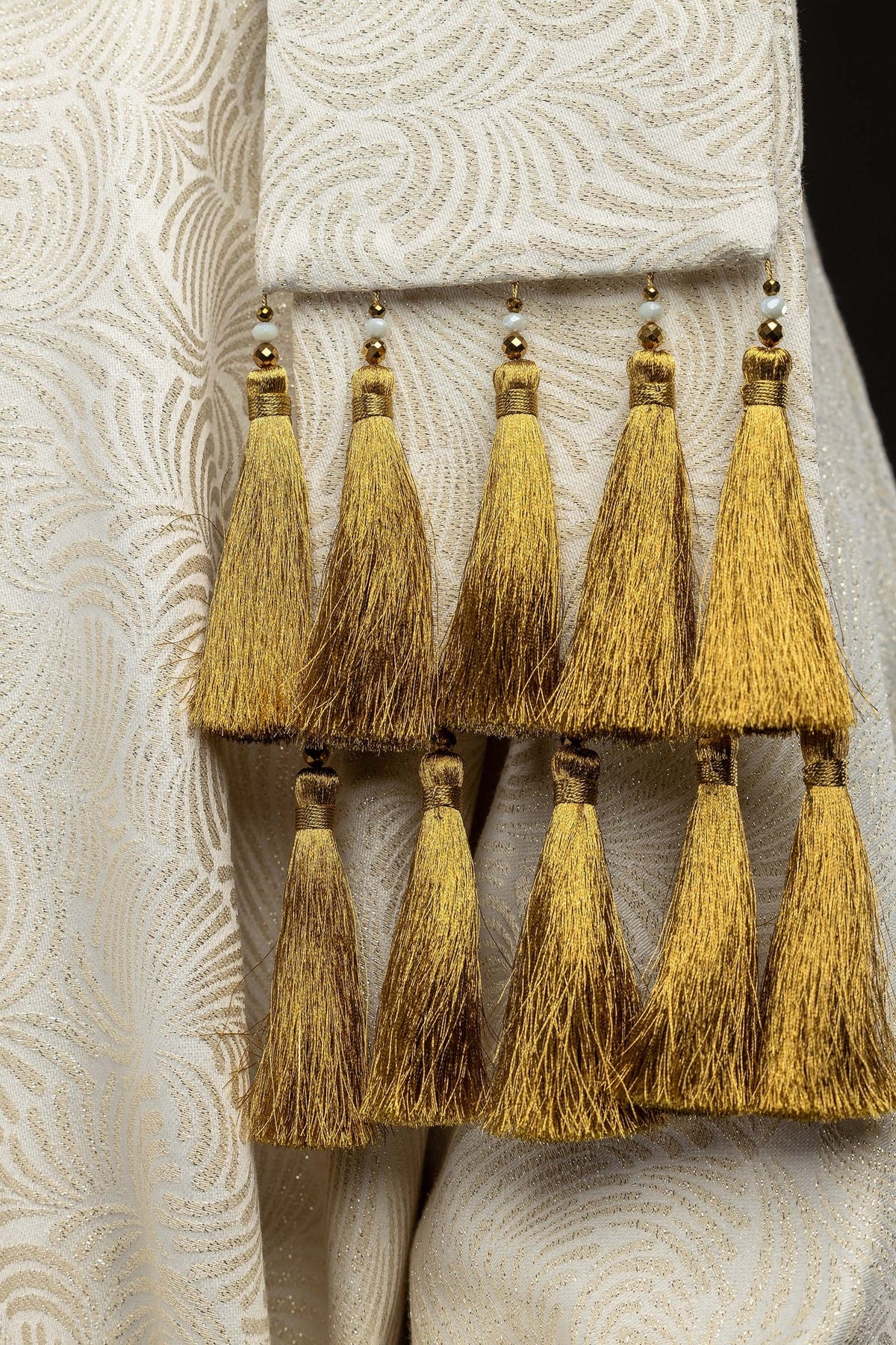 Casula con croce ricamata e pietre naturali, Handmade 7012
