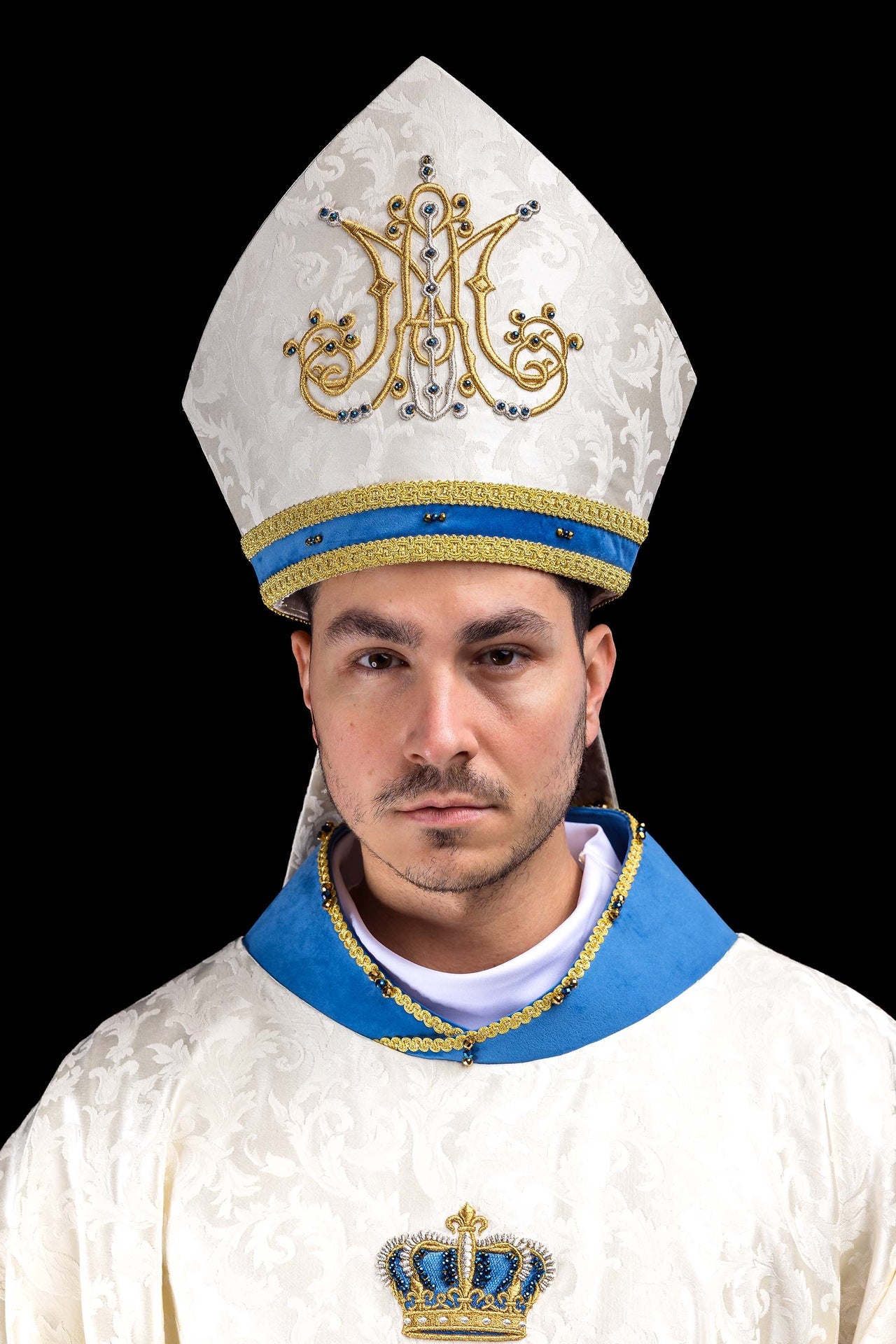 Mitra mariana realizzata a mano con pietre naturali Handmade 9006